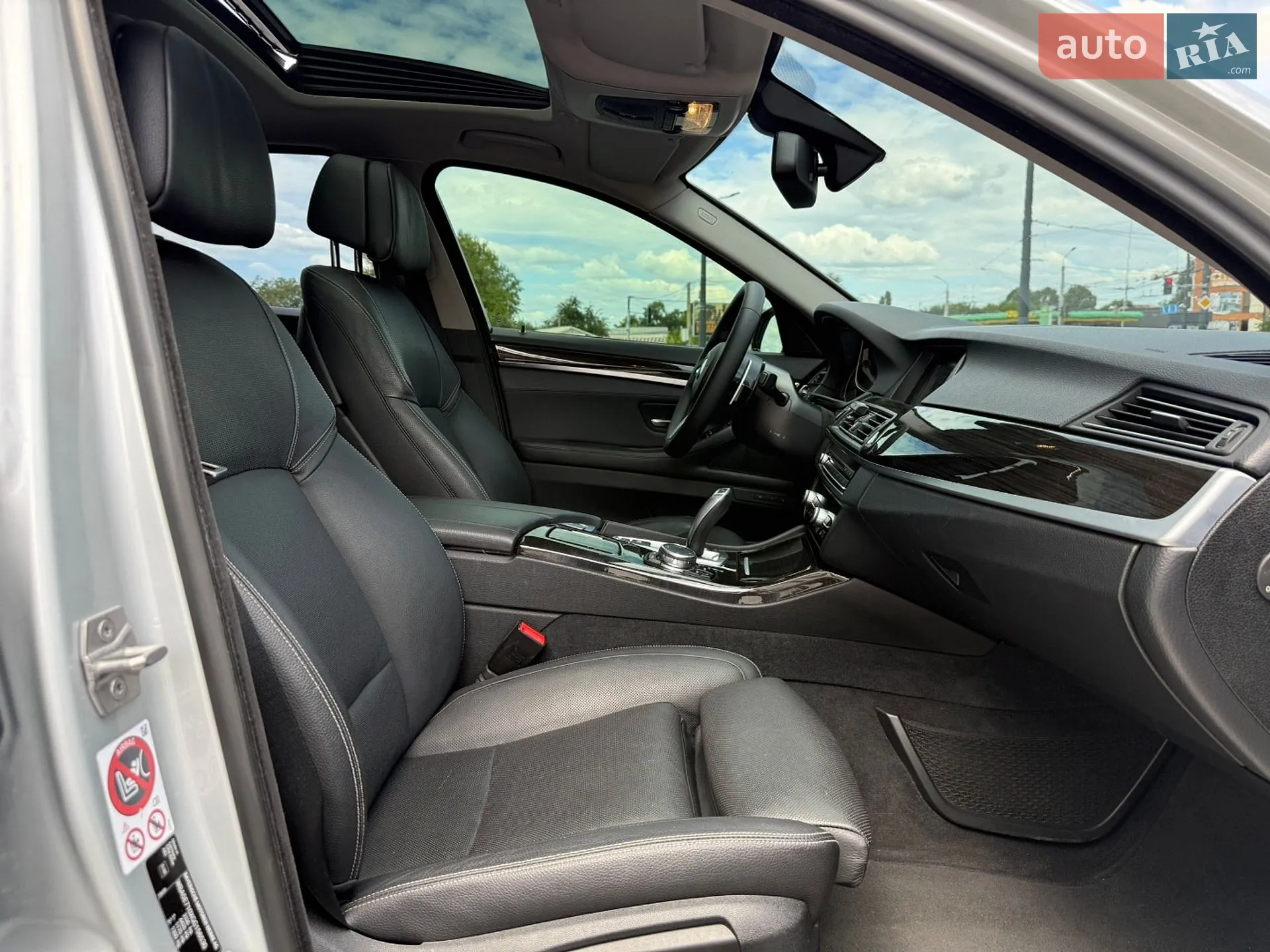 2015 BMW 5er - мініатюра 23