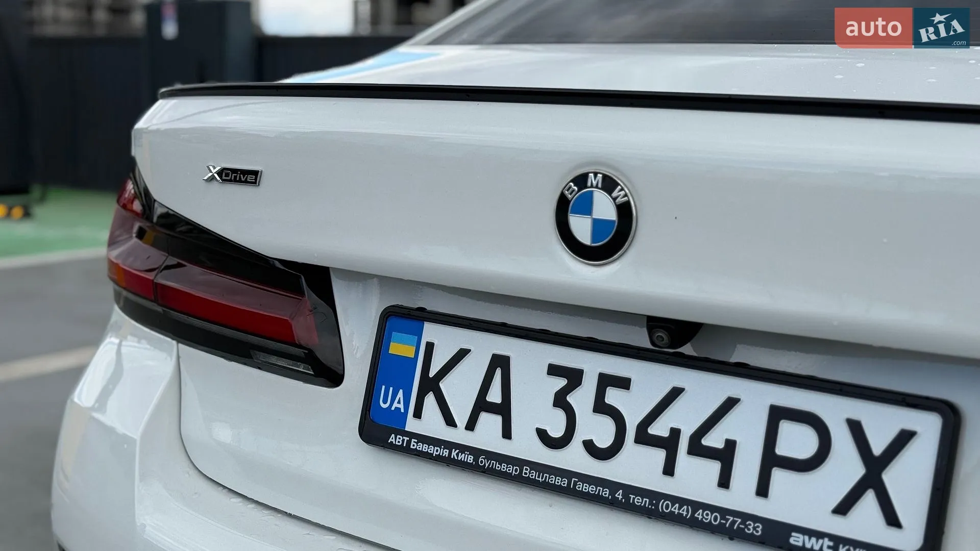 BMW 5 Series 2018 VIN WBAJC51020G862552 фото оголошення 15 з 59