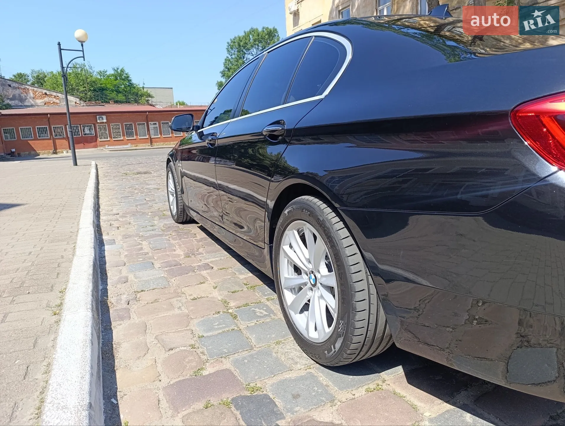2016 BMW 5er - мініатюра 16