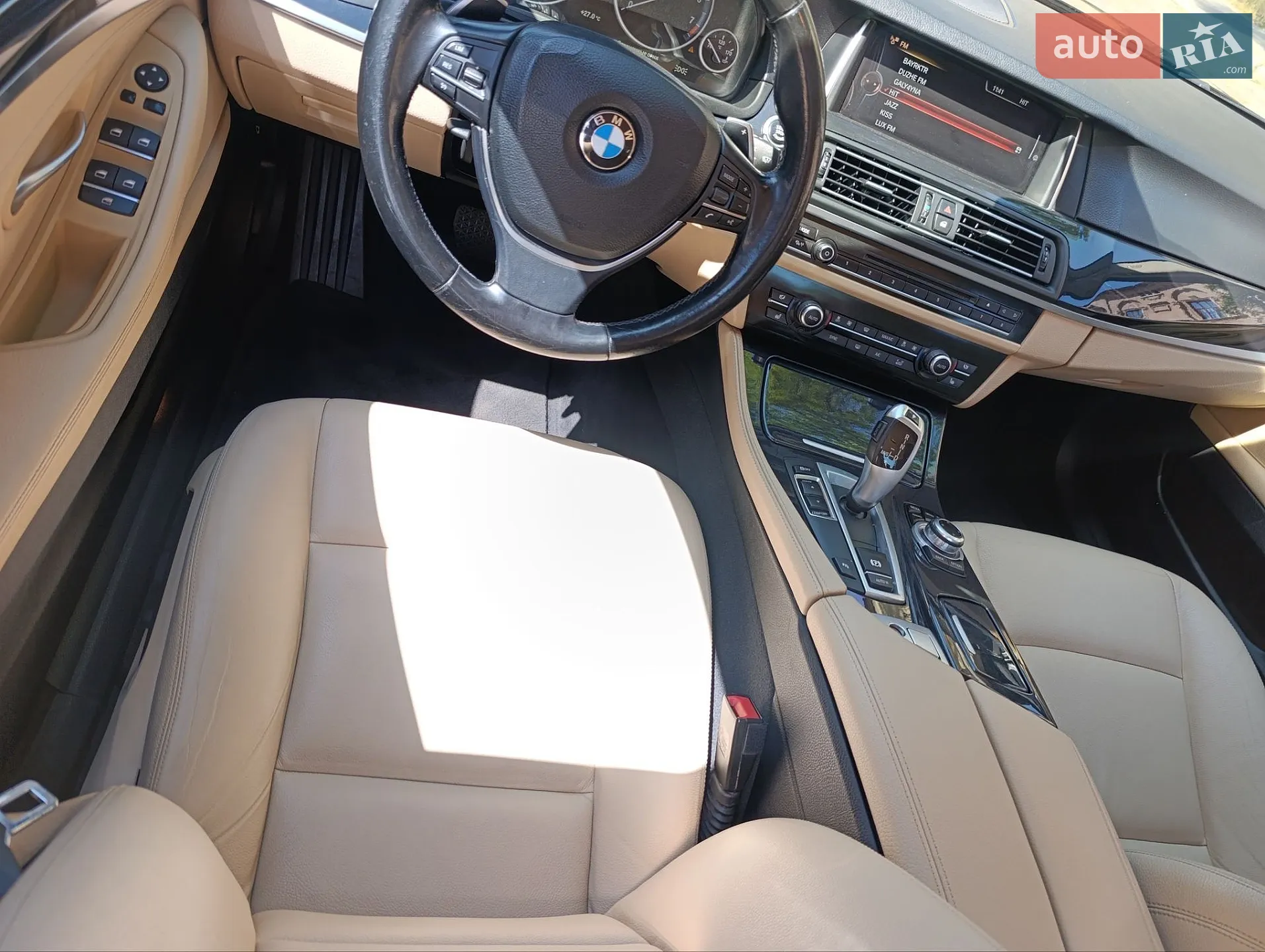 2016 BMW 5er - мініатюра 26