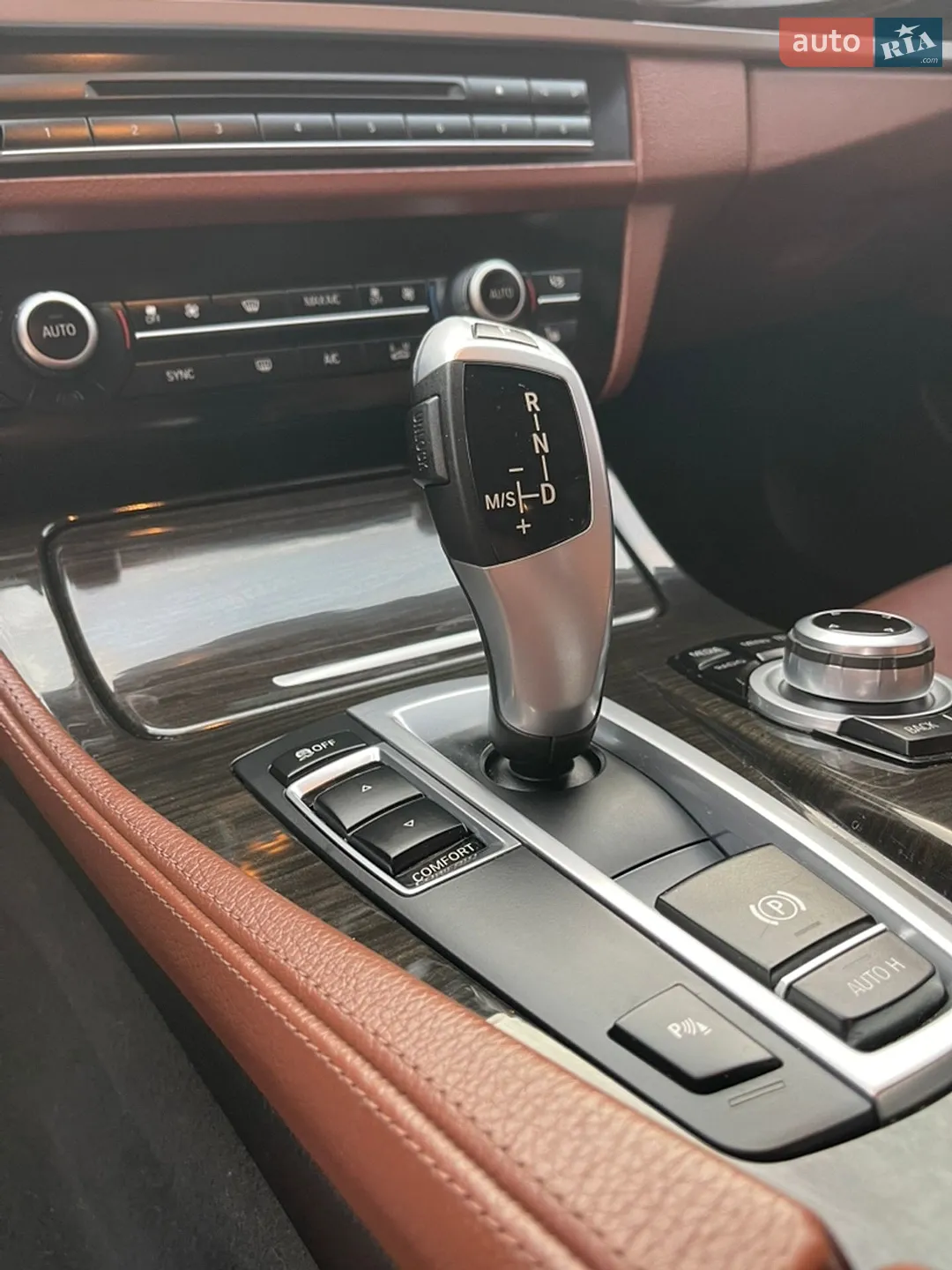 2015 BMW 5er - мініатюра 15