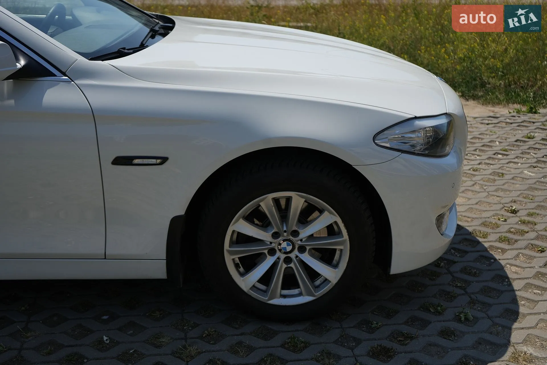 2012 BMW 5er - мініатюра 21