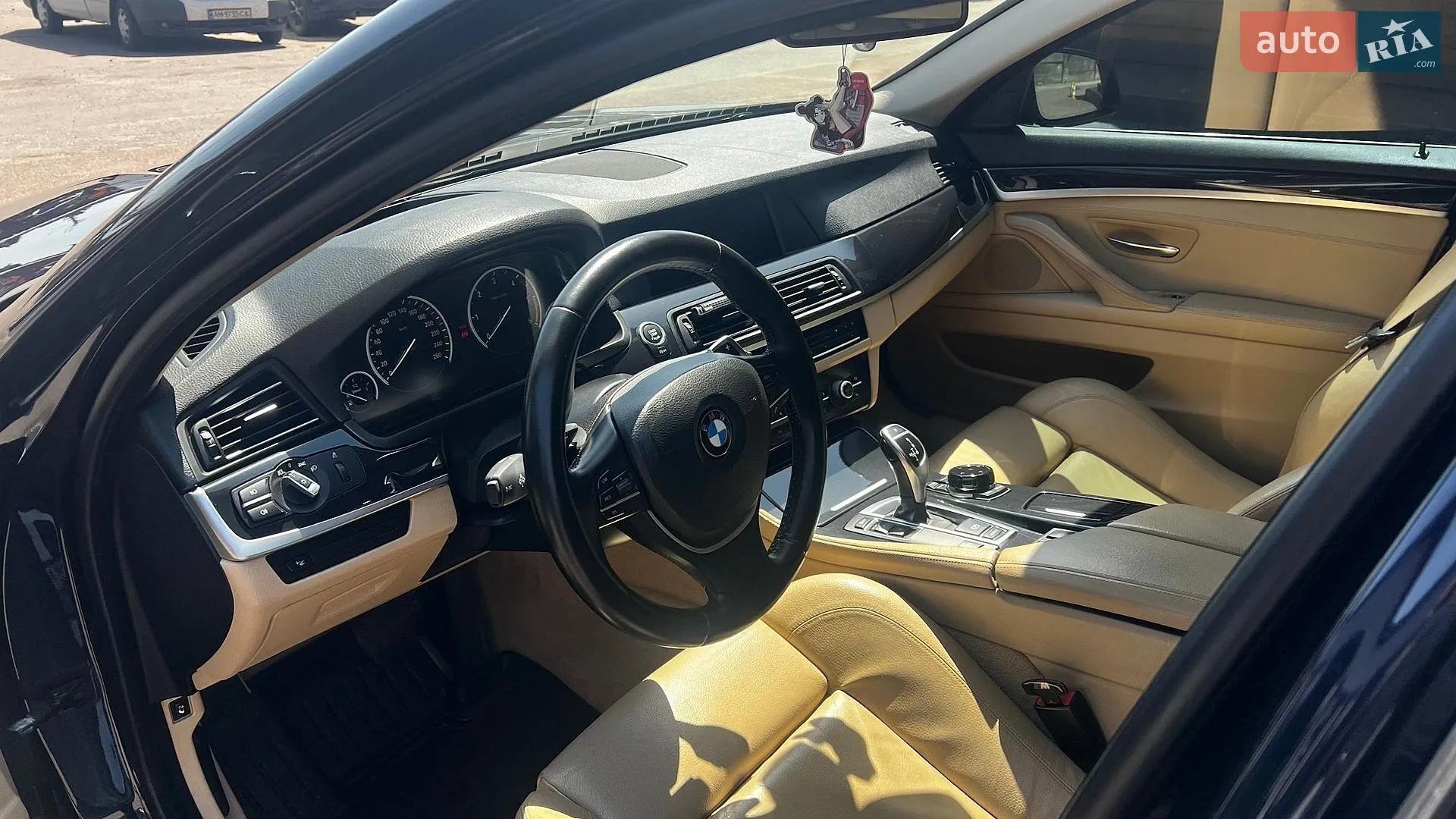 2012 BMW 5er - мініатюра 10