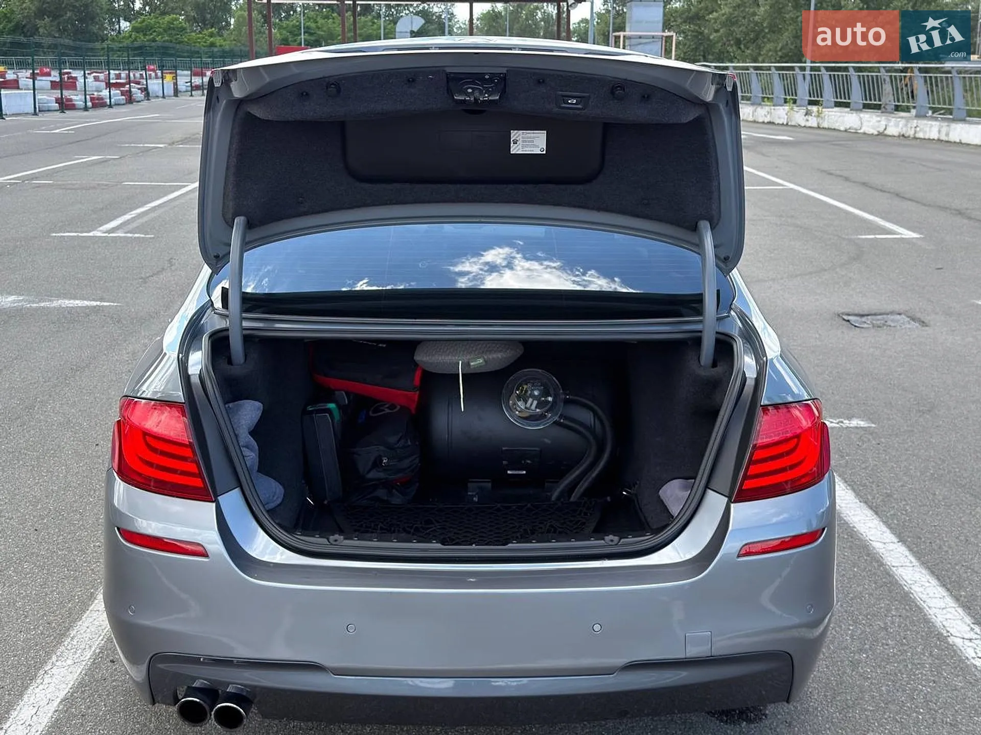 BMW 5 Series 2010 VIN WBAFP31030C502311 фото оголошення 8 з 22