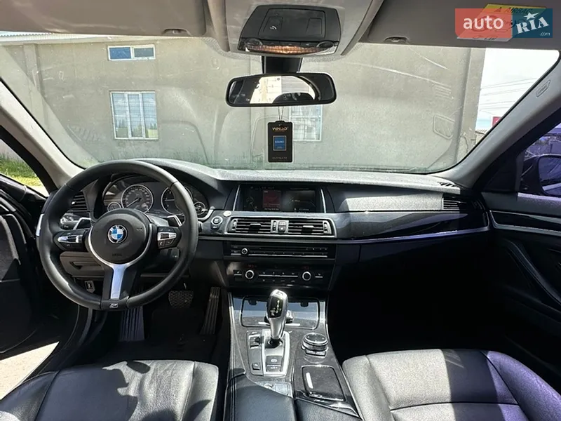 BMW 5 Series 2014 VIN WBA5C11030D035686 фото оголошення 25 з 77