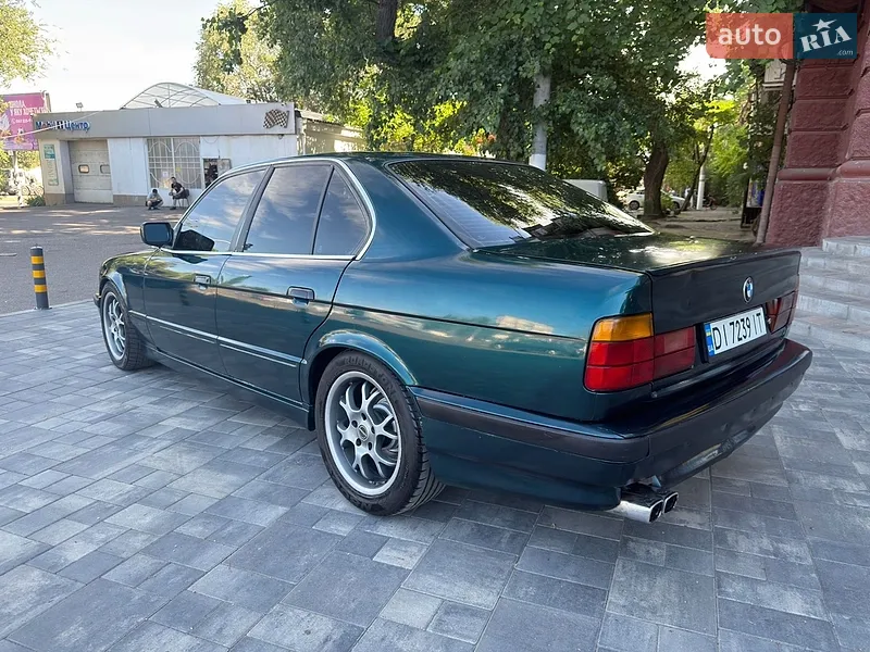 BMW 5 Series 1990 VIN WBAHB51070BD19621 фото оголошення 3 з 41