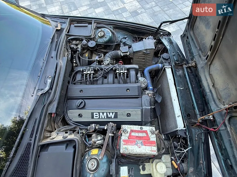 BMW 5 Series 1990 VIN WBAHB51070BD19621 фото оголошення 12 з 41