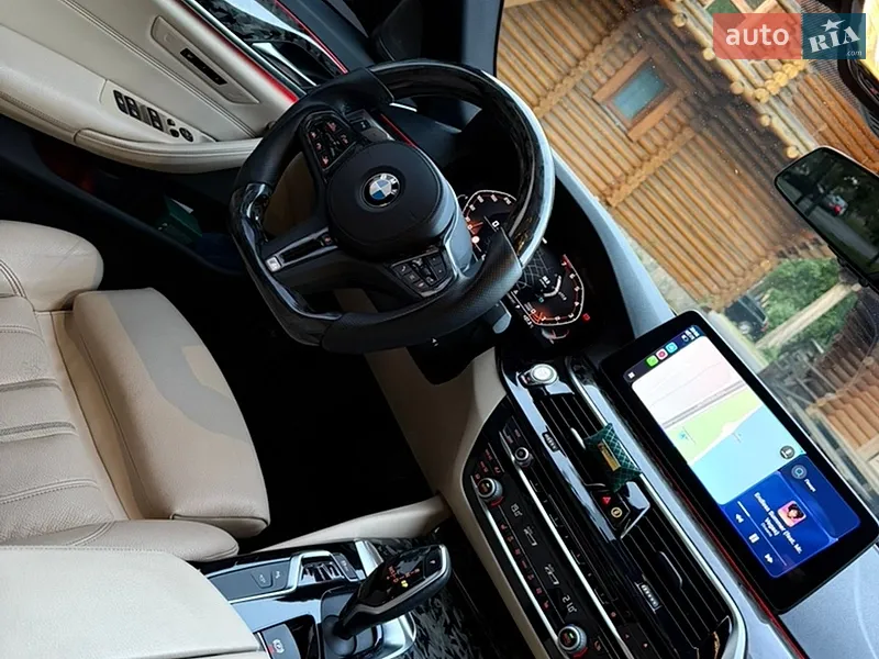 BMW 5 Series 2019 VIN WBAJE7C55KWW25433 фото оголошення 18 з 68