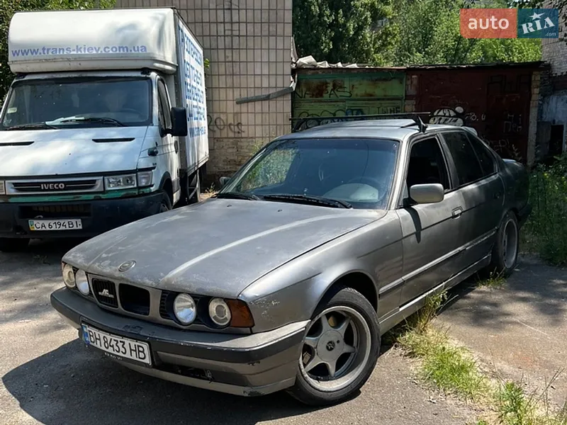BMW 5 Series 1994 VIN WBAHE11010GE15778 фото оголошення 3 з 51