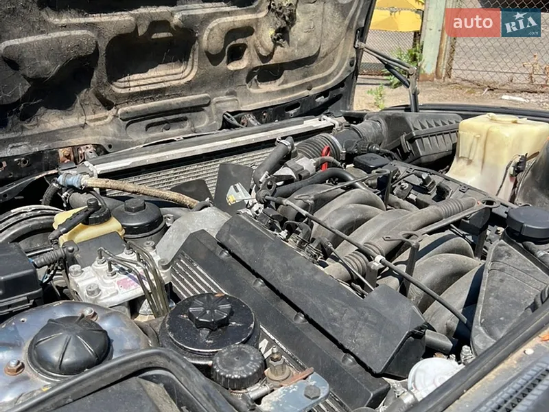 BMW 5 Series 1994 VIN WBAHE11010GE15778 фото оголошення 14 з 51