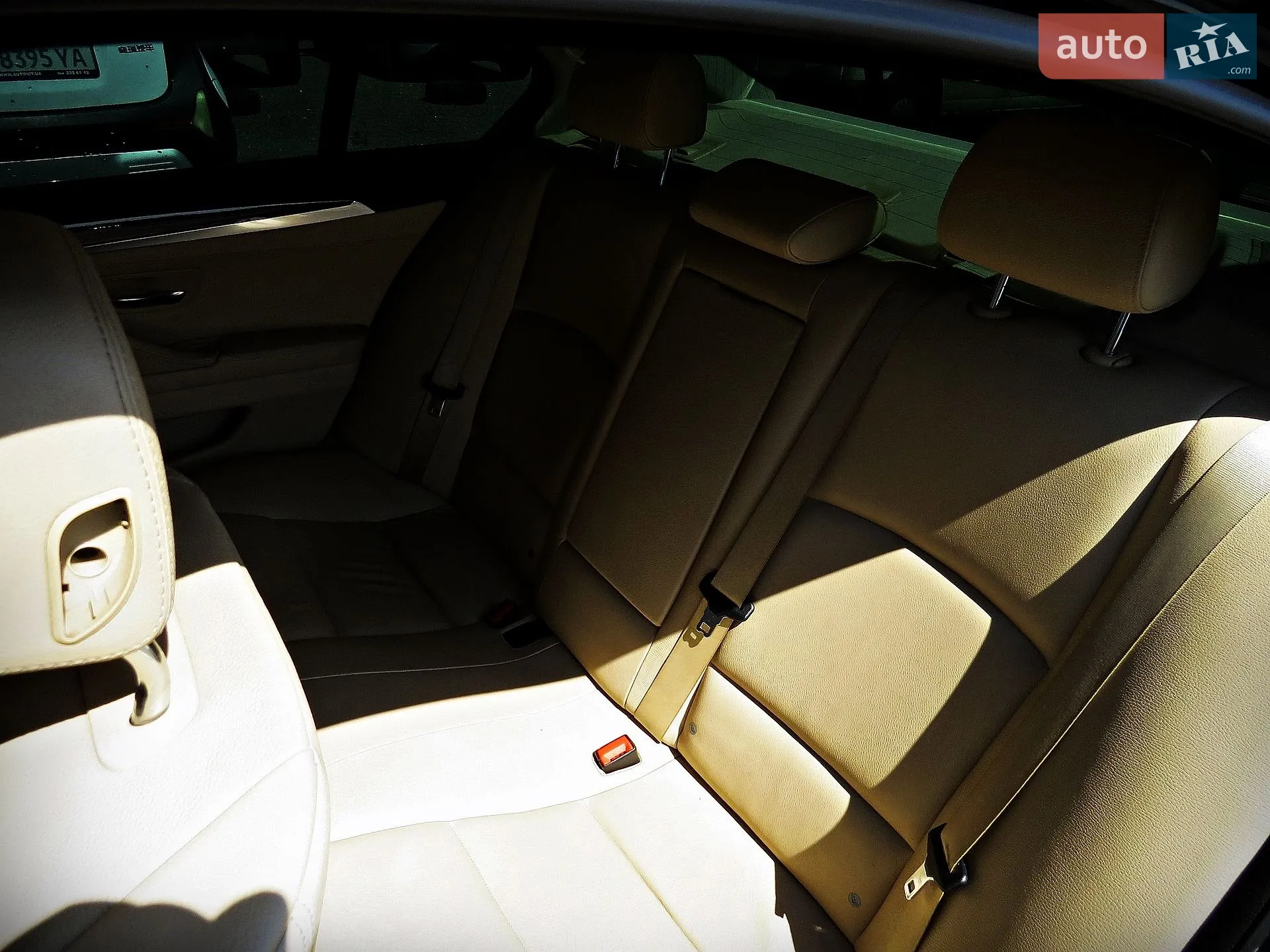 2010 BMW 5er - мініатюра 17