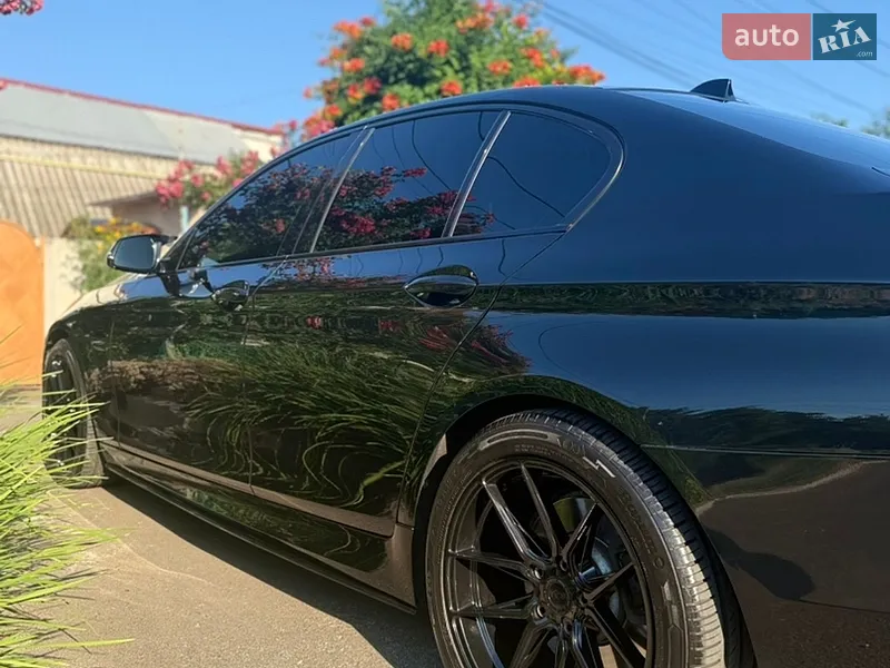 BMW 5 Series 2015 VIN WBA5D71030G248734 фото оголошення 9 з 60