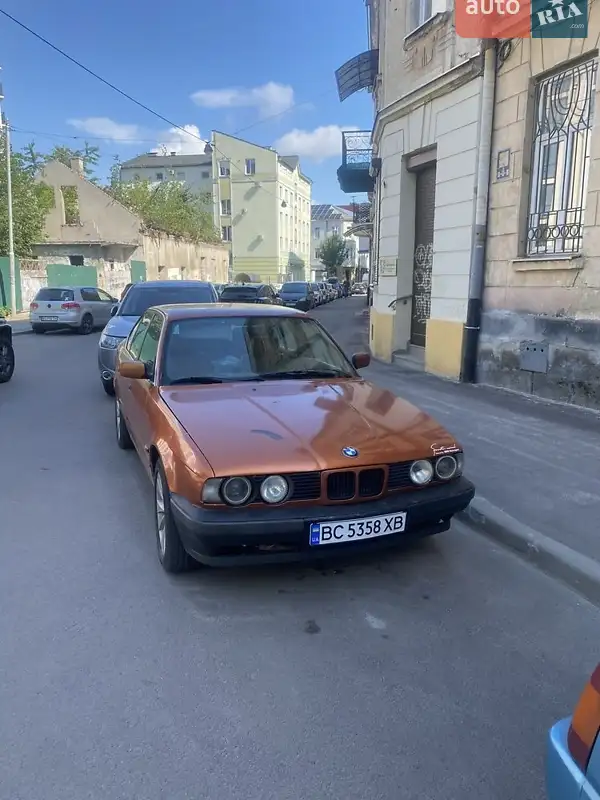BMW 5 Series 1991 VIN WBAHA51040BA87367 фото оголошення 15 з 46
