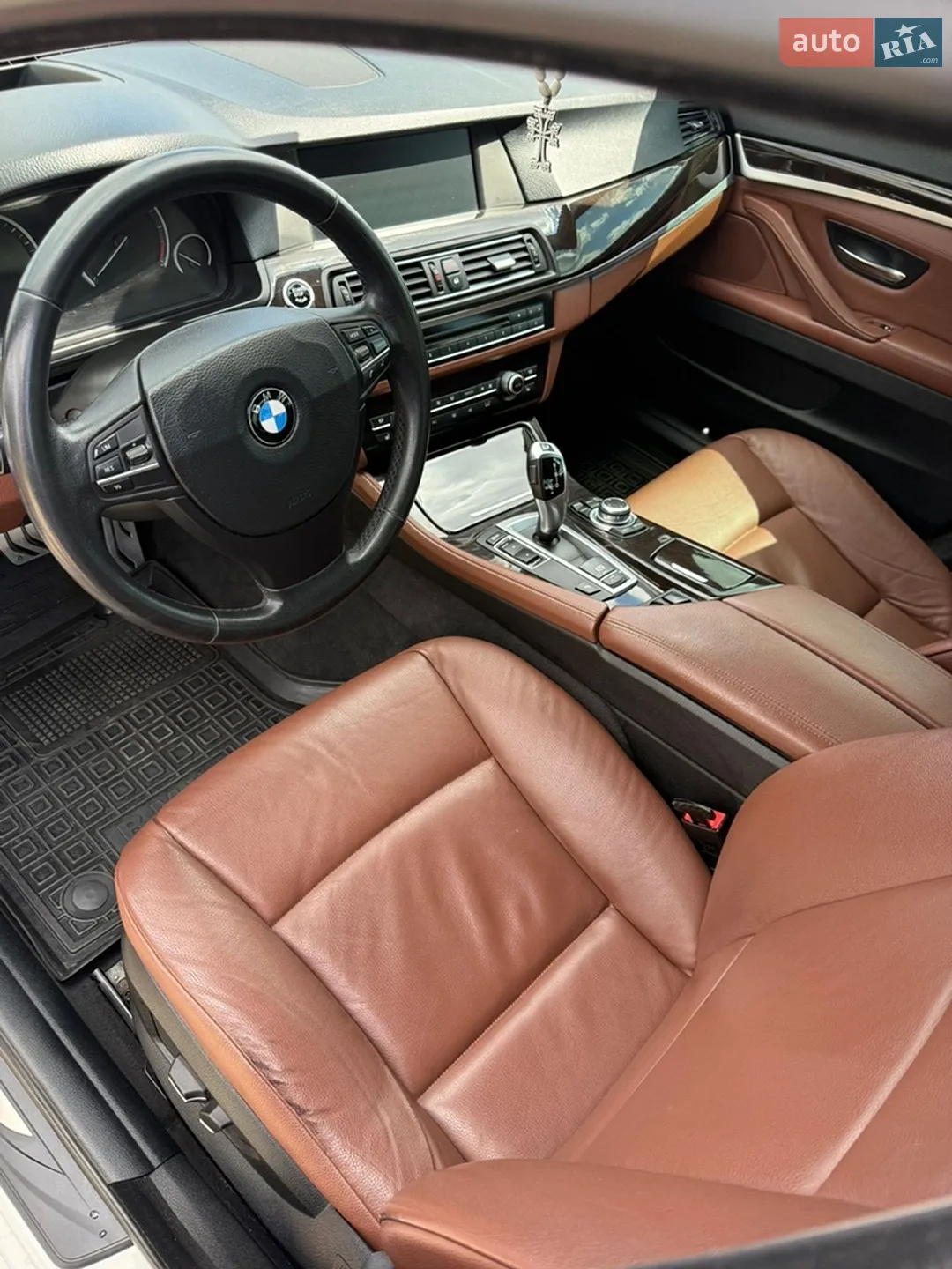 2012 BMW 5er - мініатюра 17
