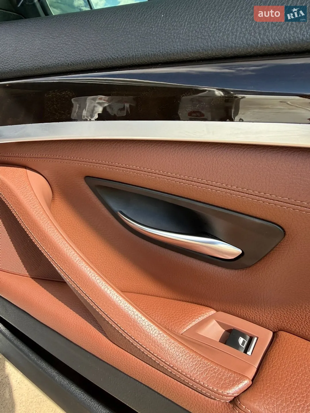 2012 BMW 5er - мініатюра 21