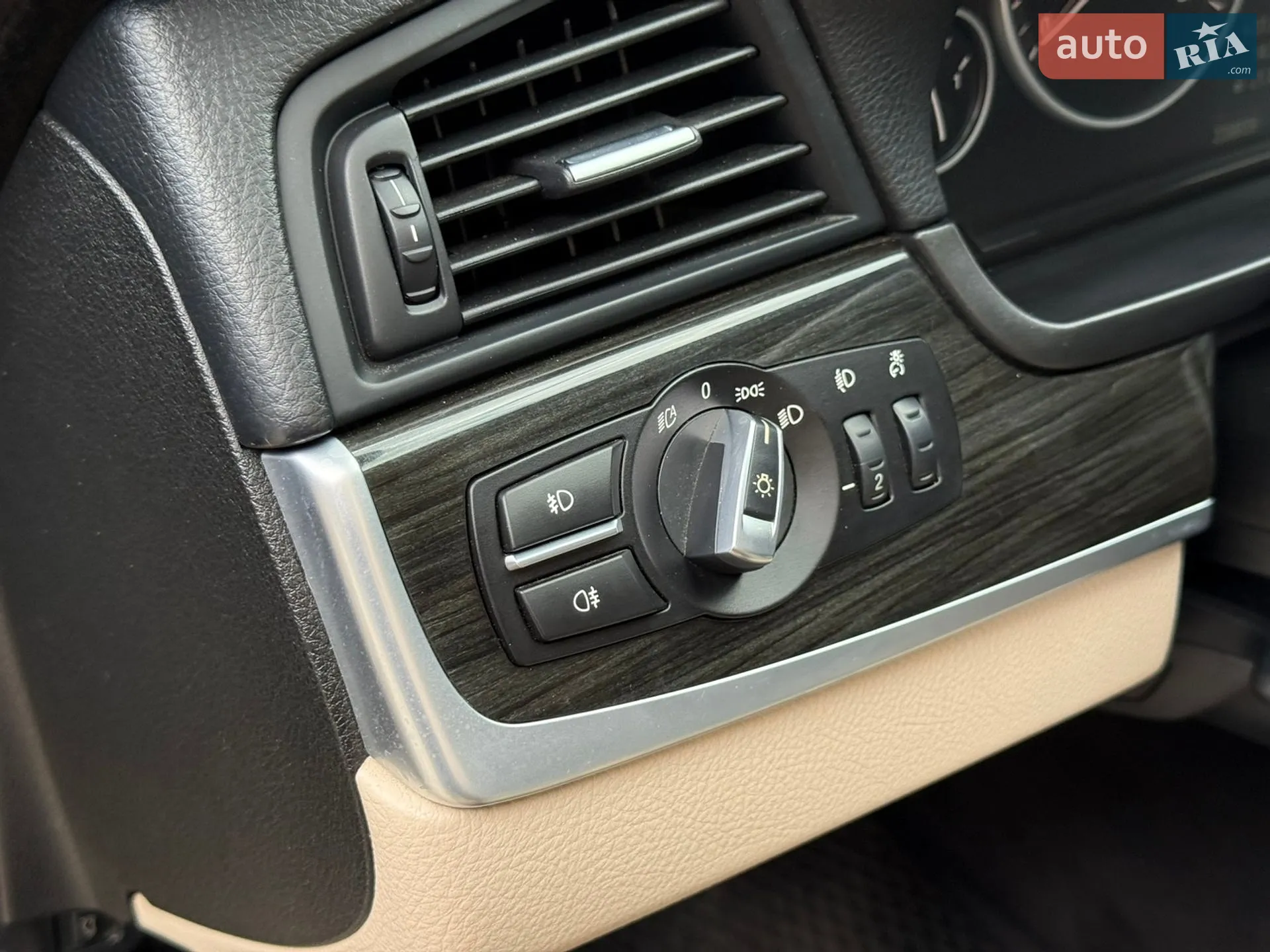 2013 BMW 5er - мініатюра 75