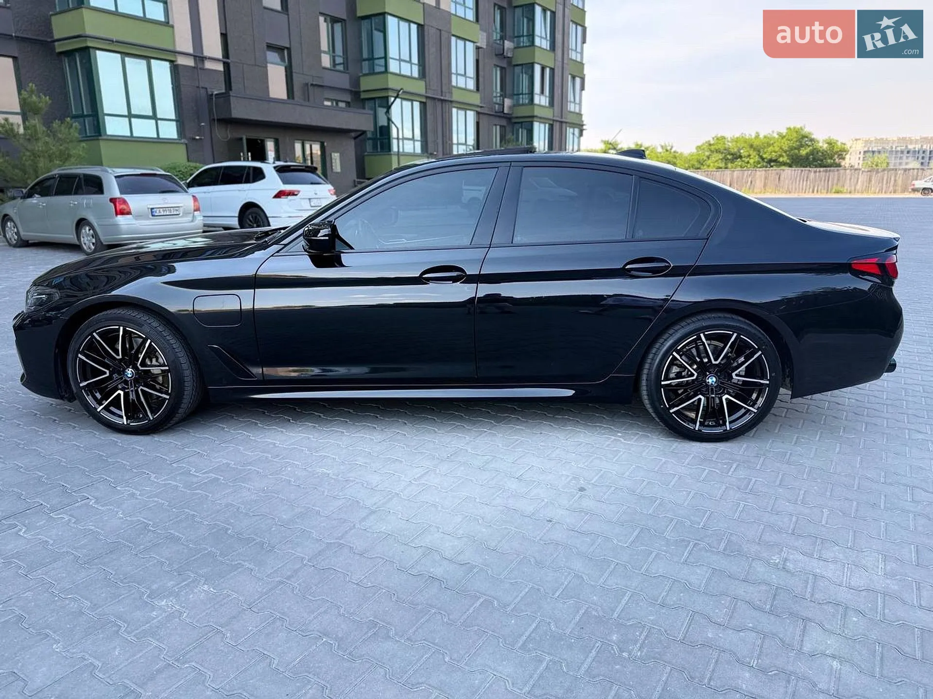 2020 BMW 5er - мініатюра 15