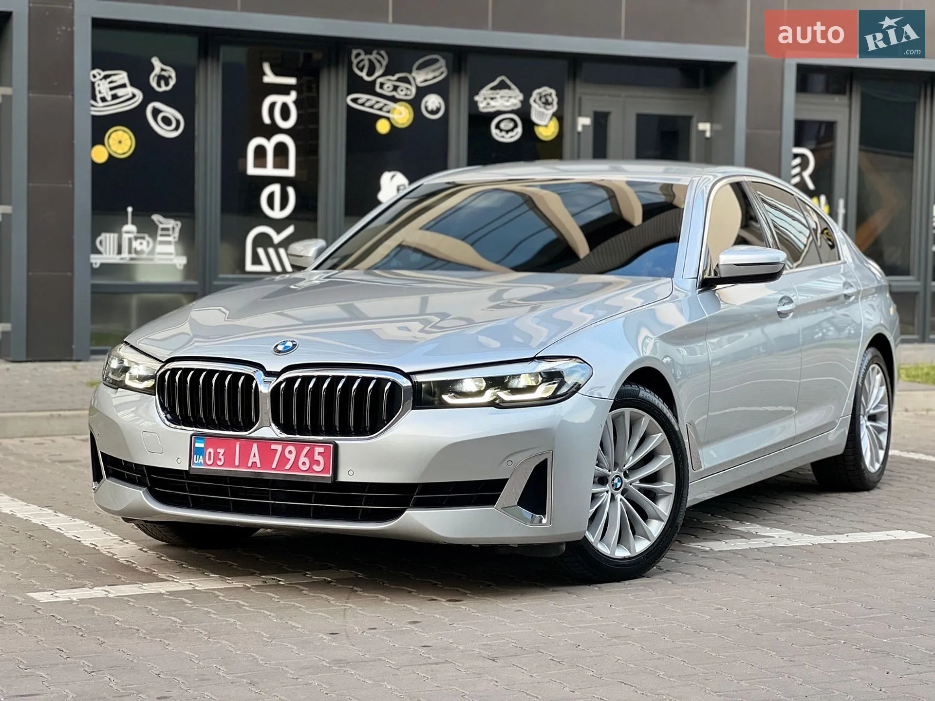 2021 BMW 5er - мініатюра 2
