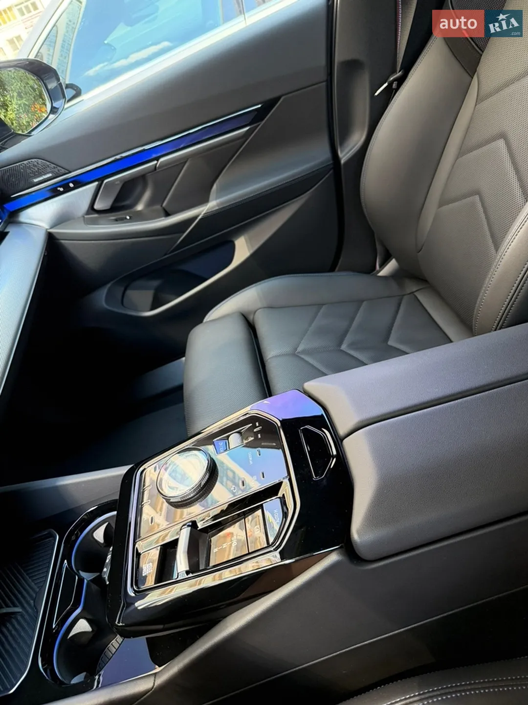 2024 BMW 5er - мініатюра 15
