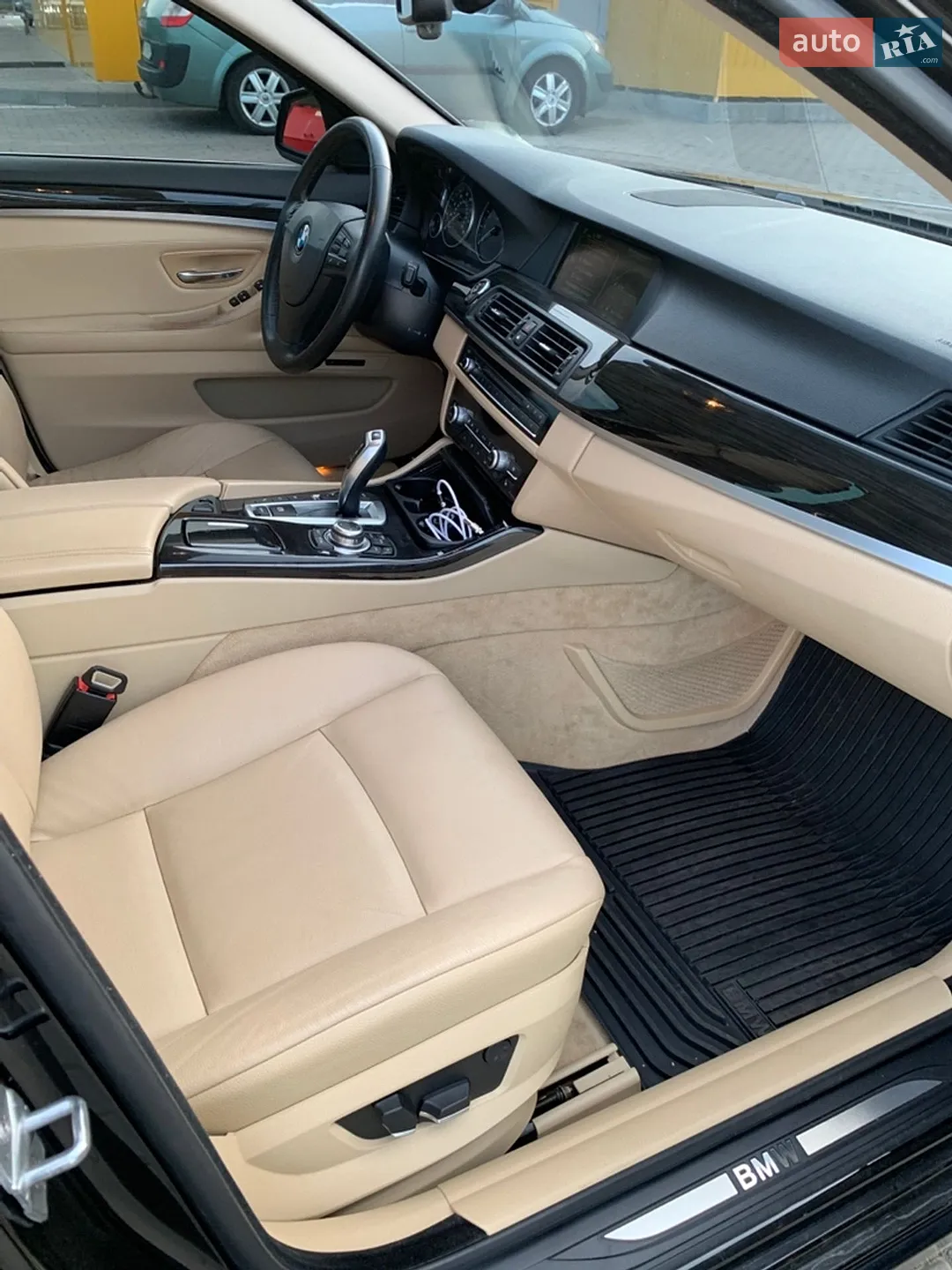 2012 BMW 5er - мініатюра 13