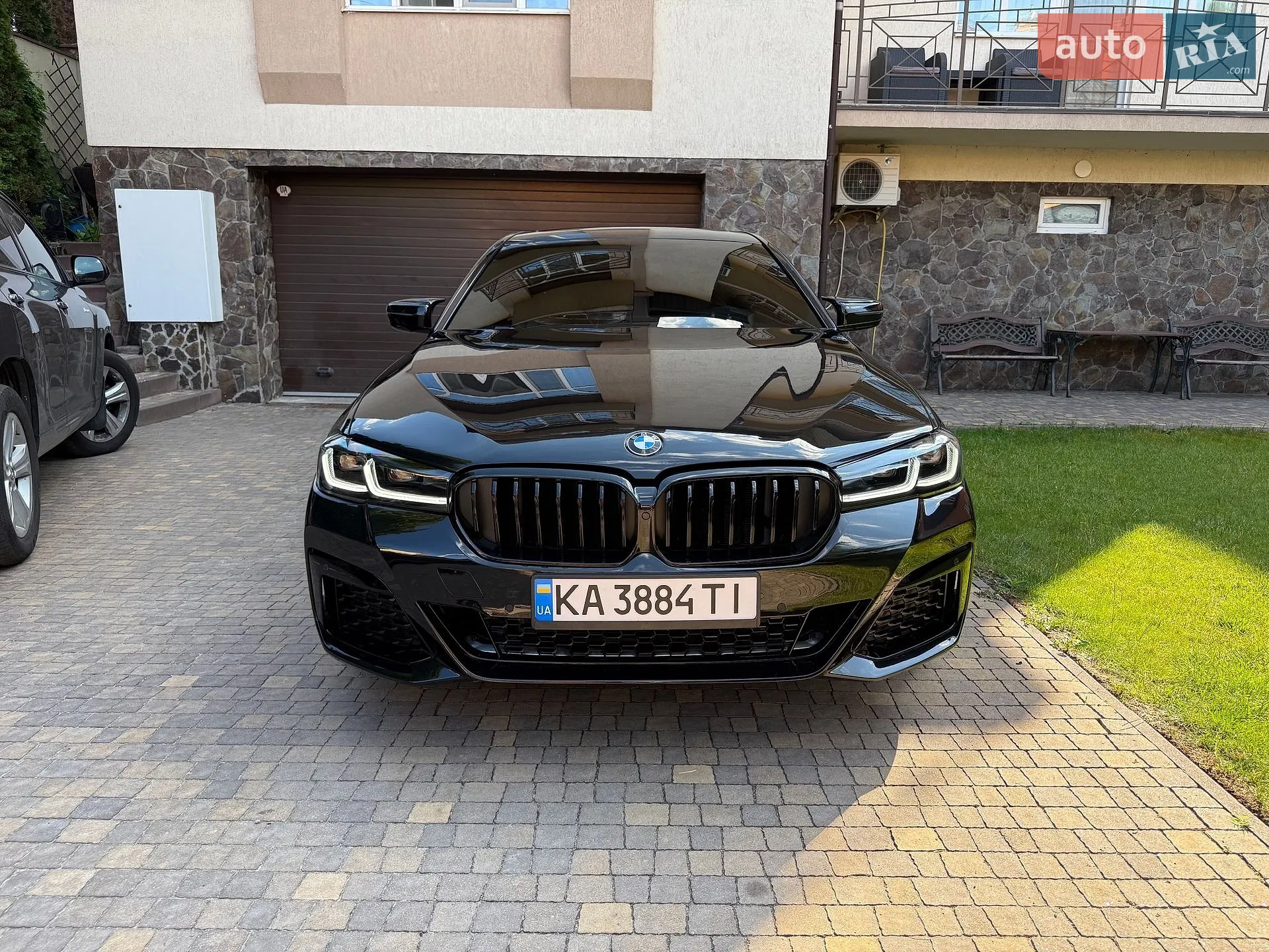 2017 BMW 5er - мініатюра 2