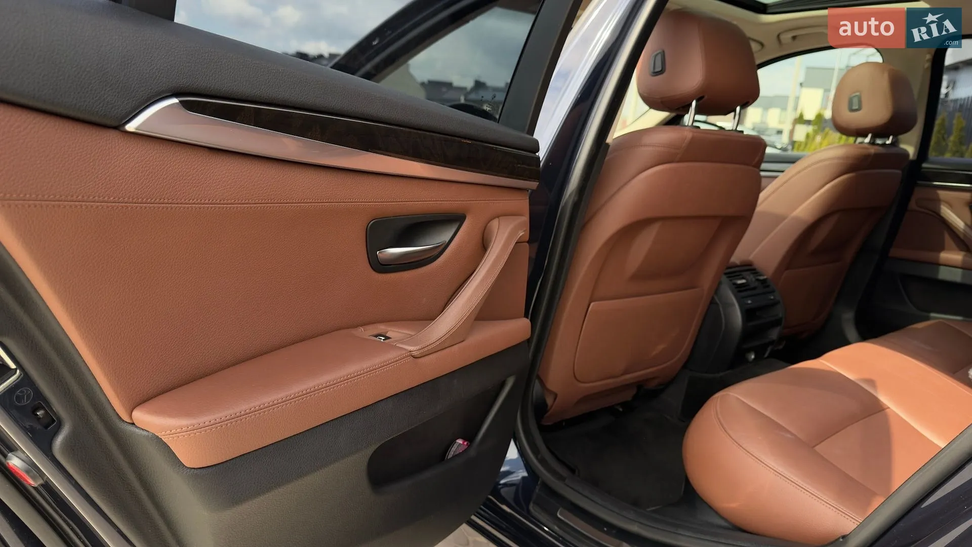 2014 BMW 5er - мініатюра 29