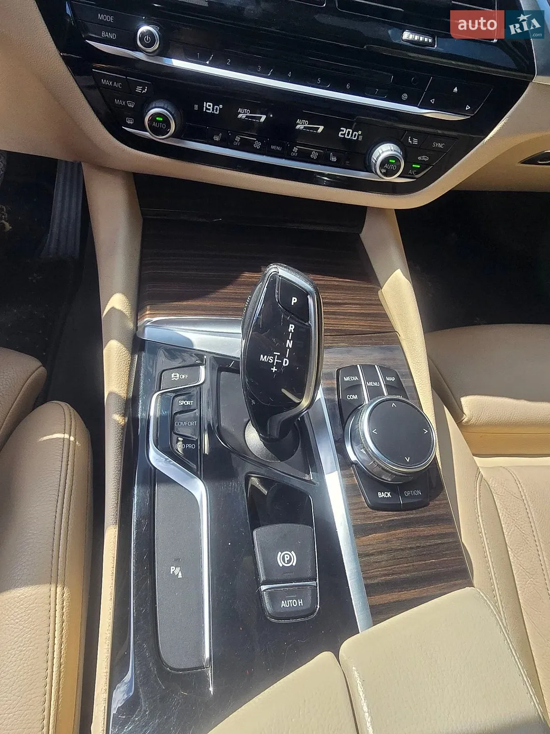 2017 BMW 5er - мініатюра 31