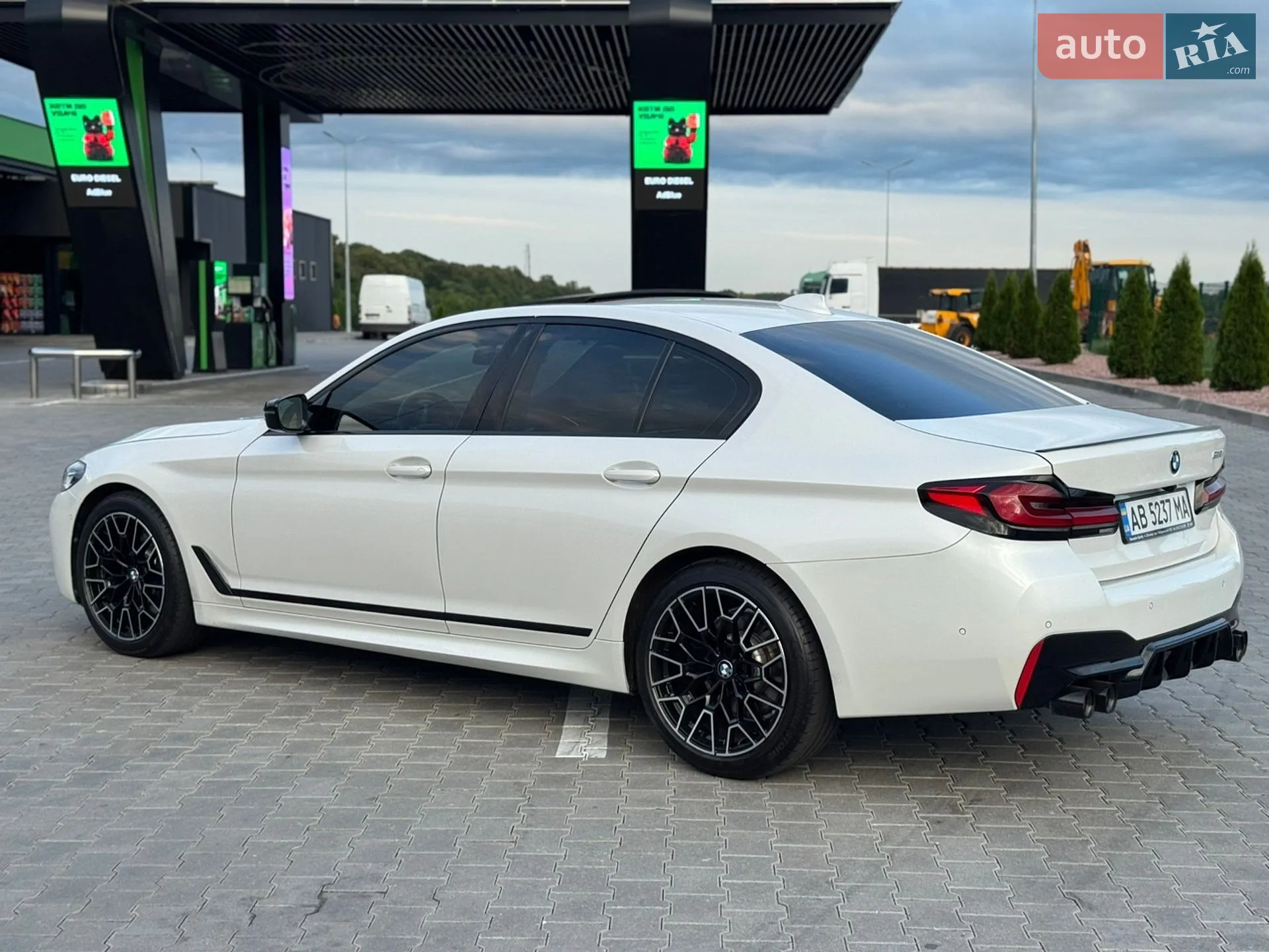 2018 BMW 5er - мініатюра 3