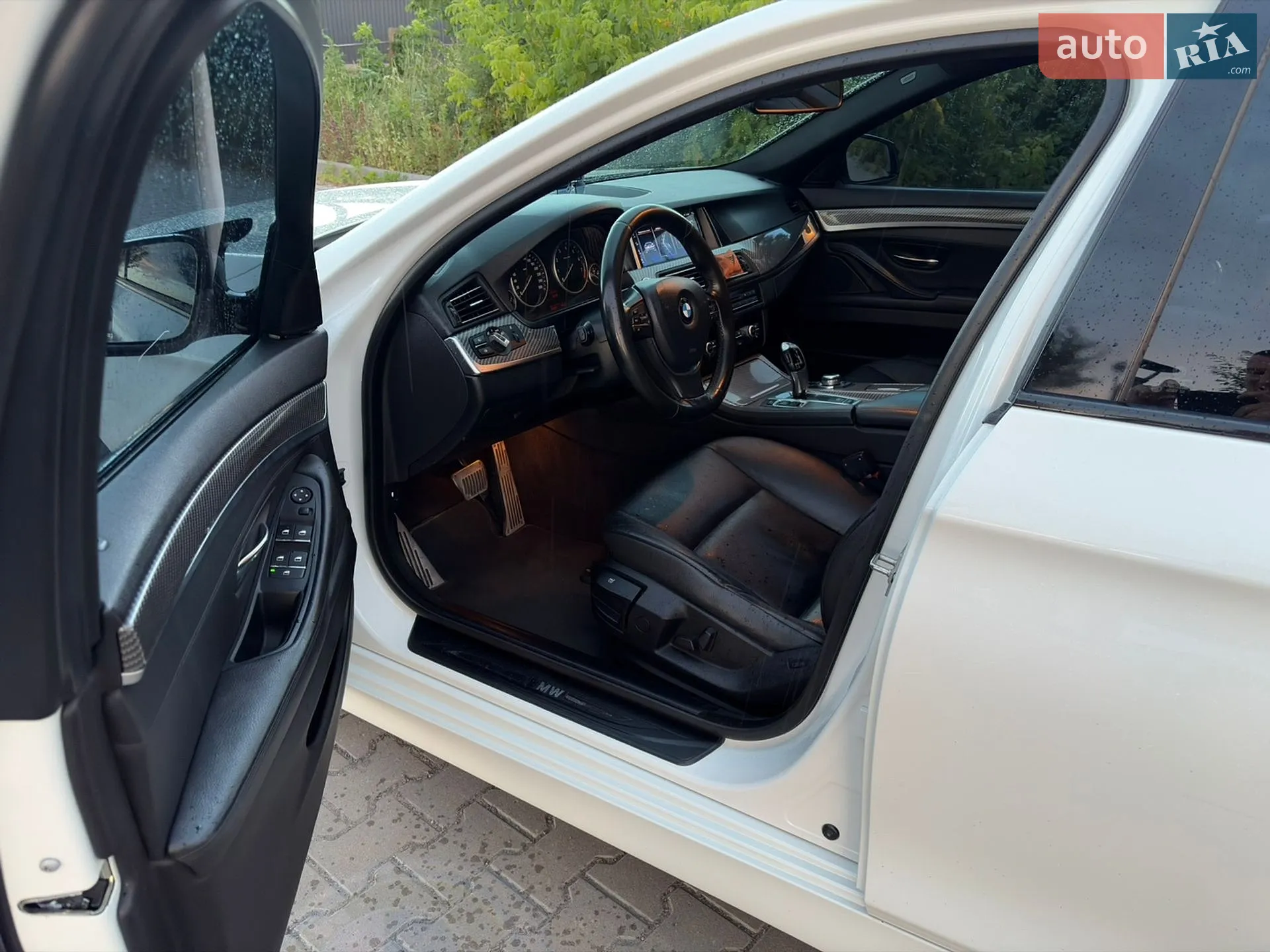 2011 BMW 5er - мініатюра 14