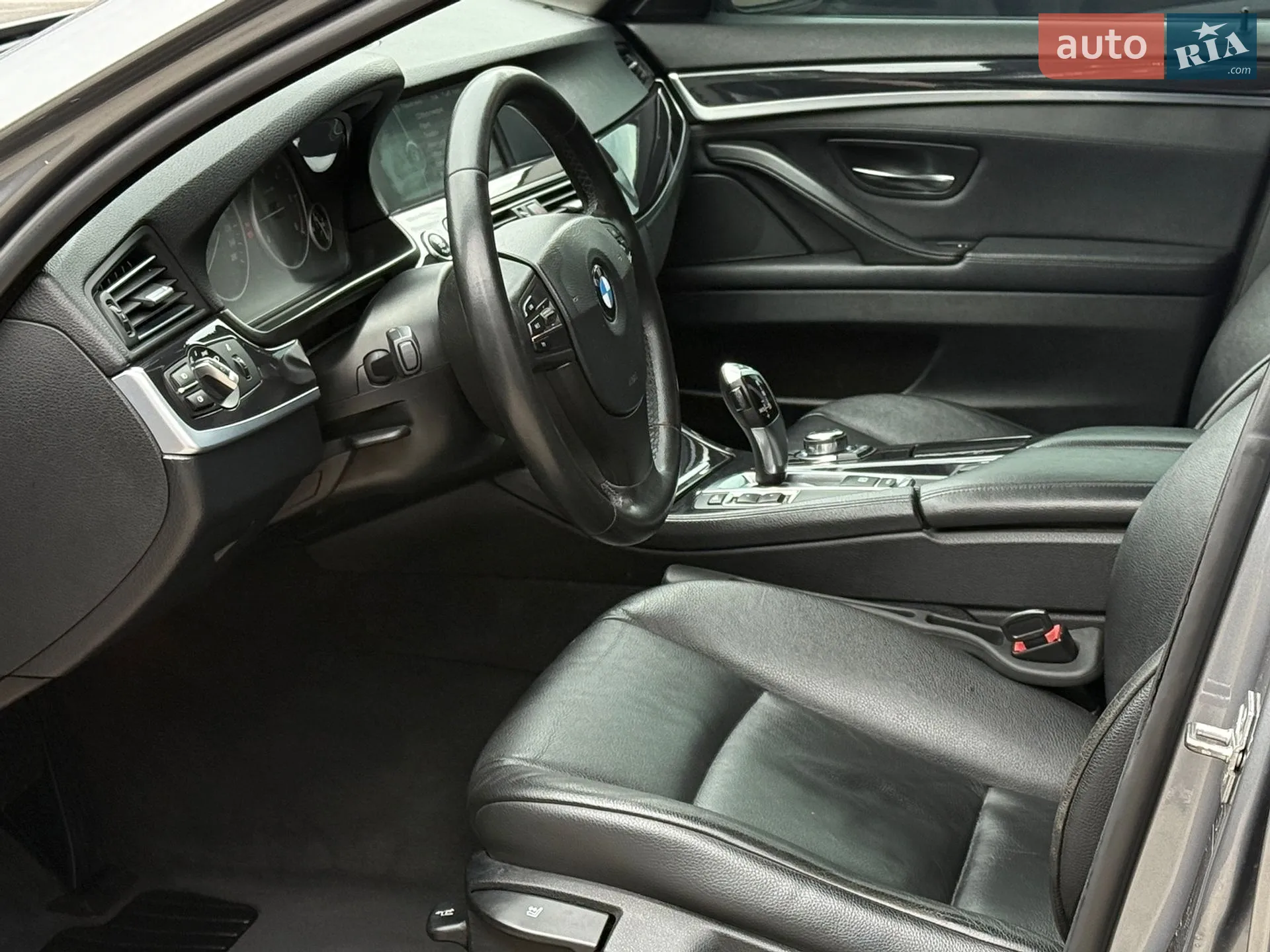 2012 BMW 5er - мініатюра 14