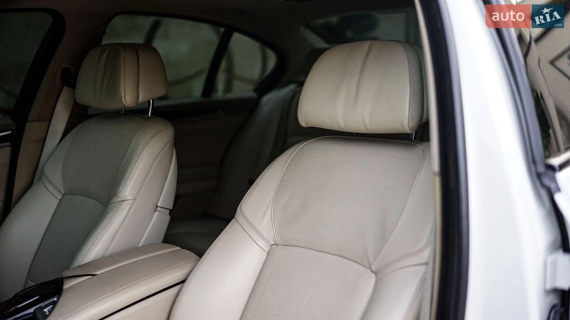 2013 BMW 5er - мініатюра 15