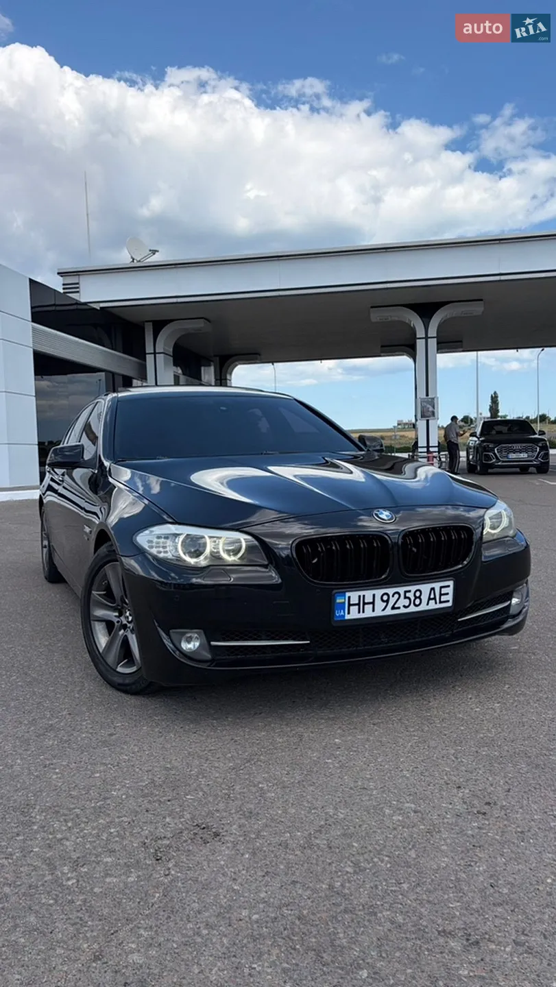 2012 BMW 5er - мініатюра 2