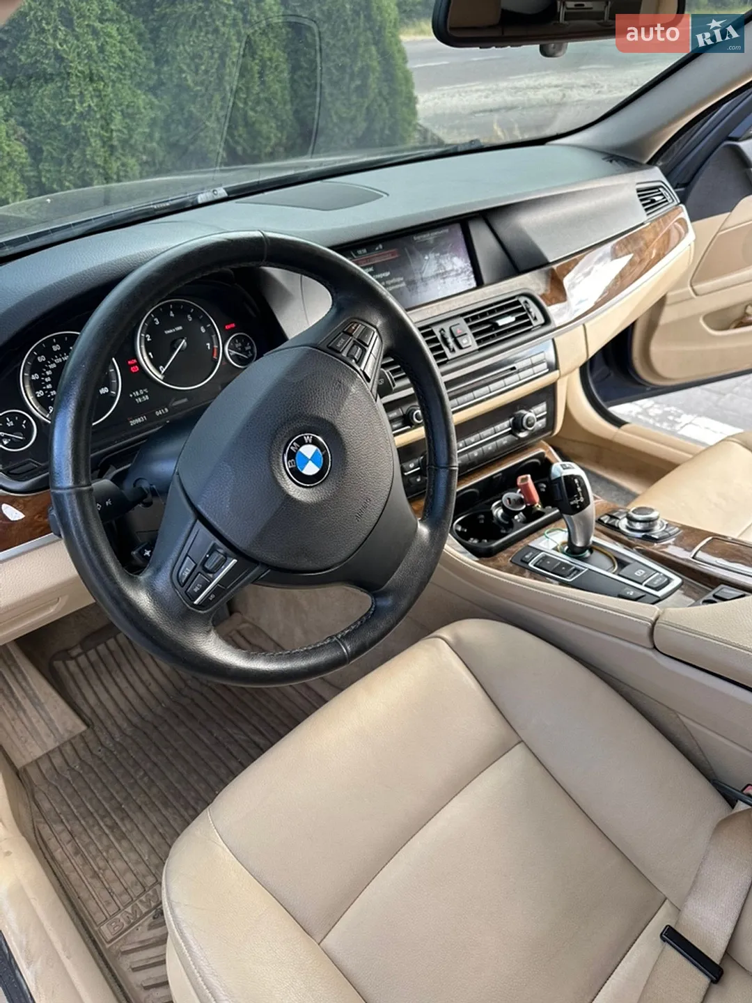 2013 BMW 5er - мініатюра 11