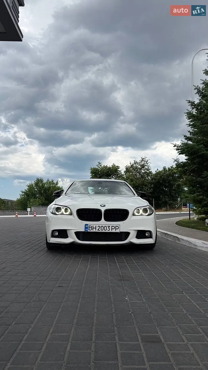 2011 BMW 5er - мініатюра 4