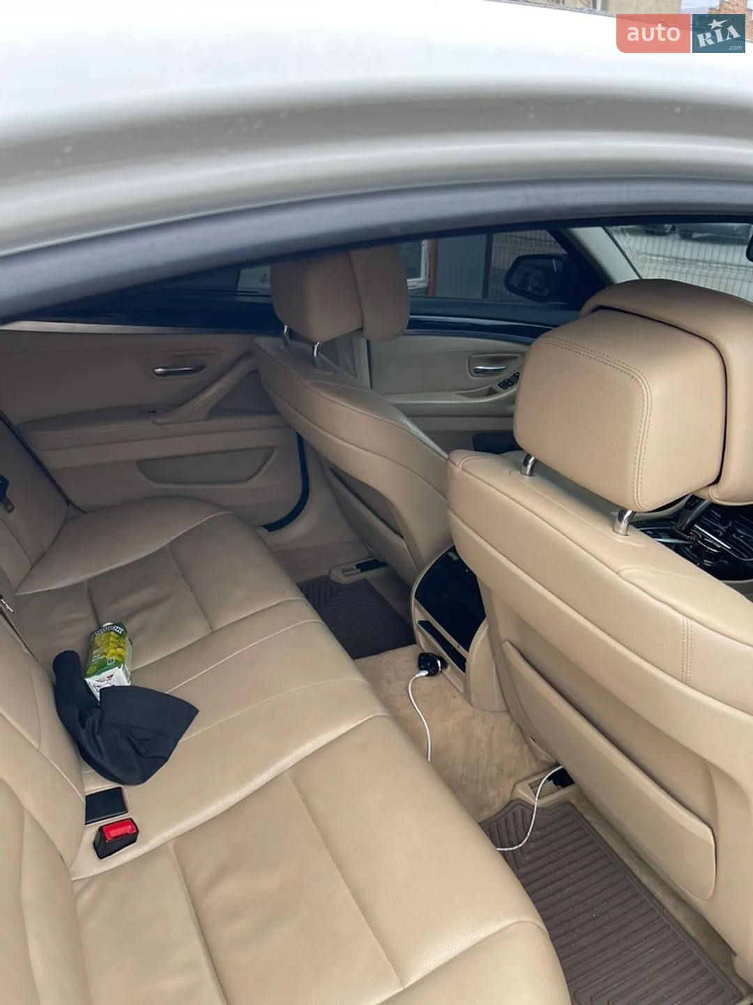 2010 BMW 5er - мініатюра 5