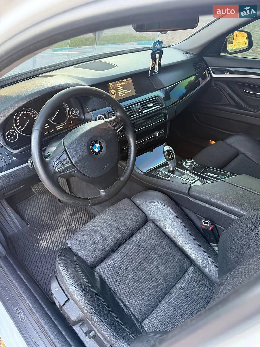 2013 BMW 5er - мініатюра 8