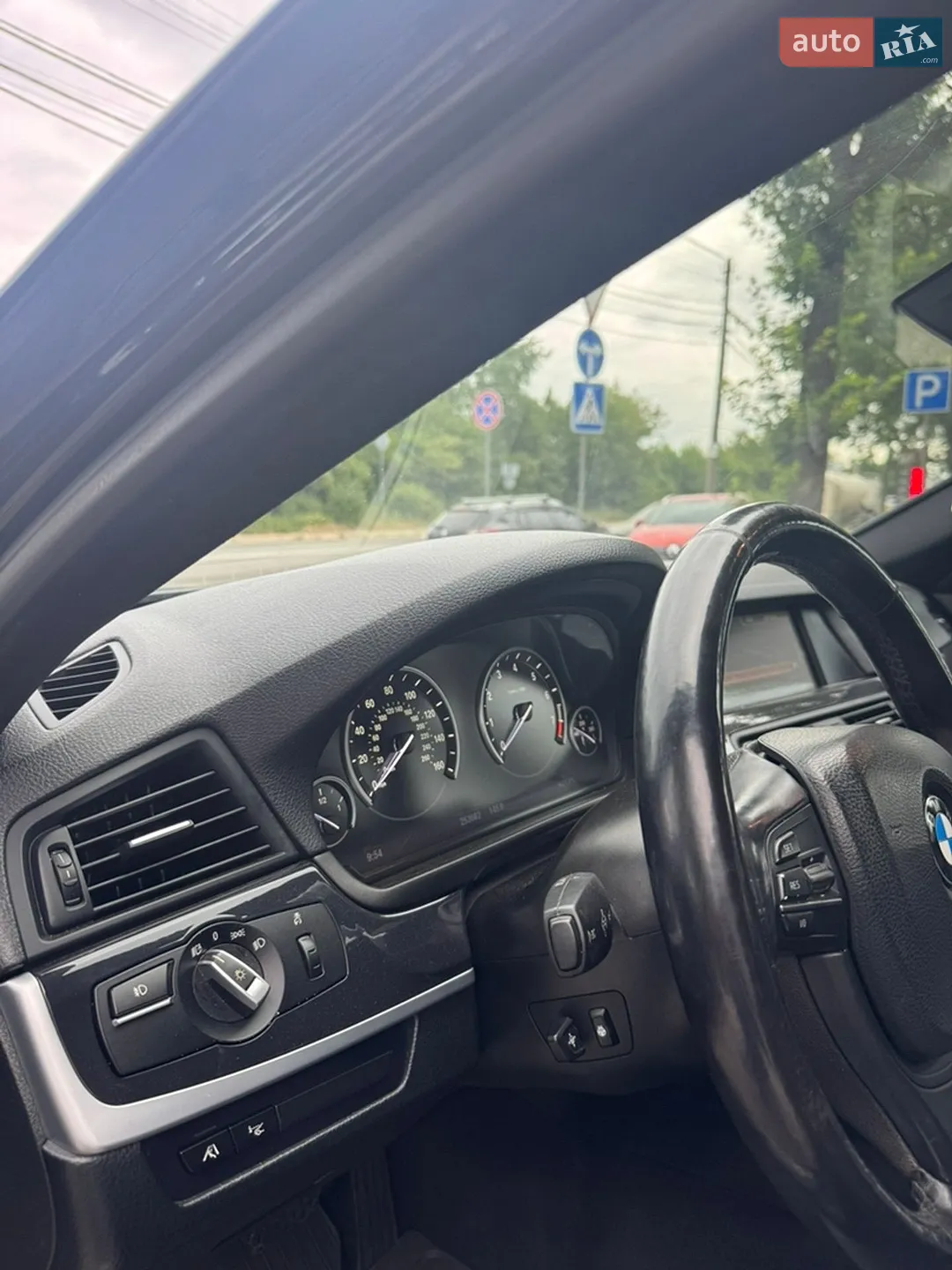 2013 BMW 5er - мініатюра 13