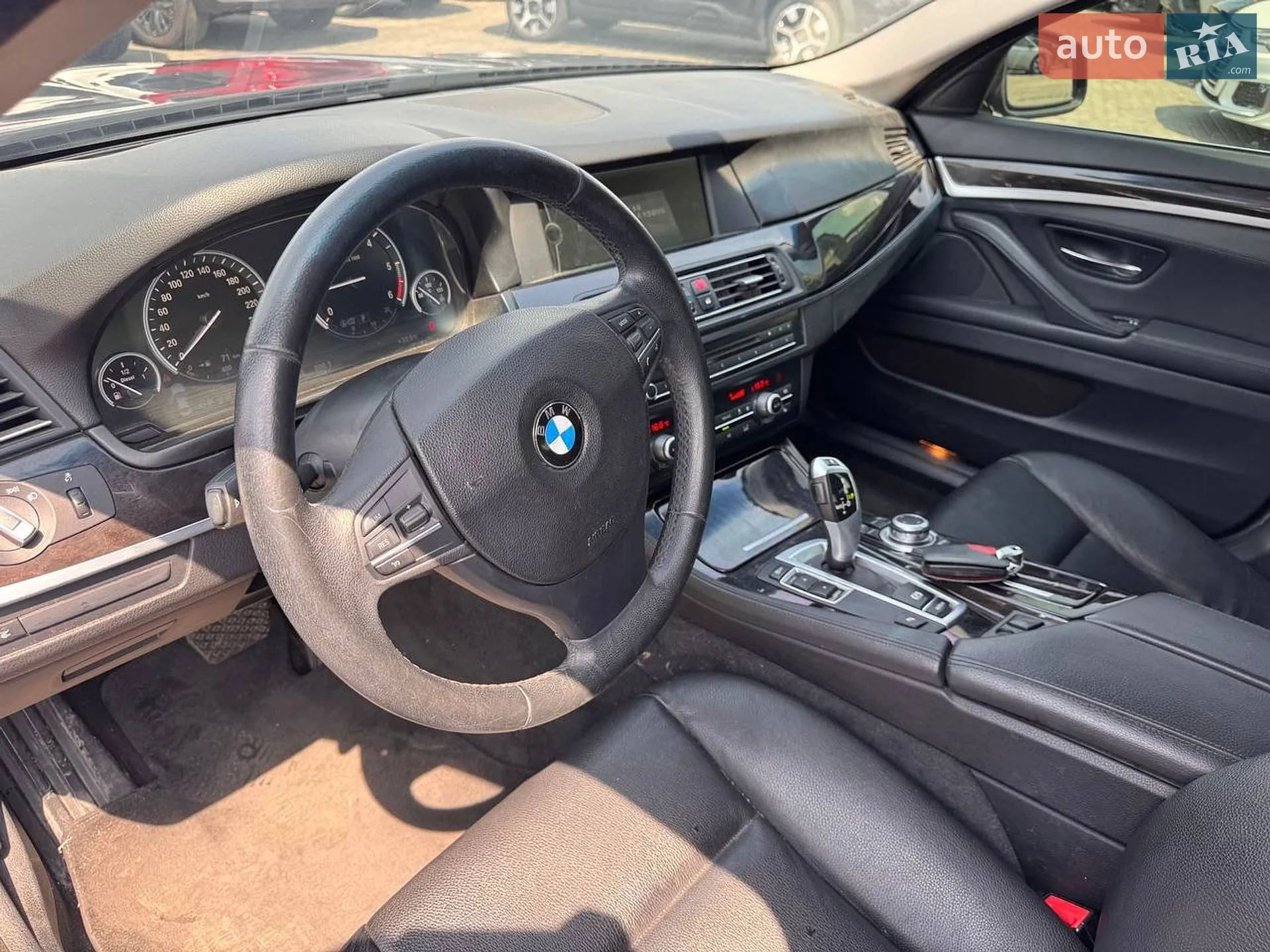 2012 BMW 5er - мініатюра 17