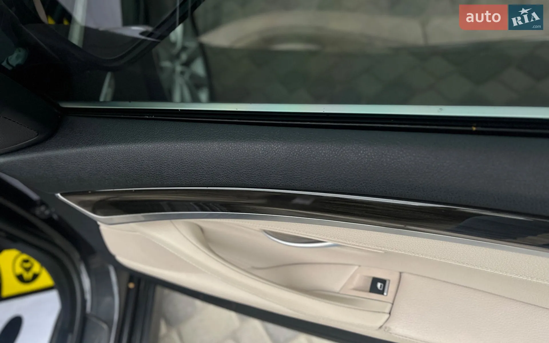 2013 BMW 5er - мініатюра 19