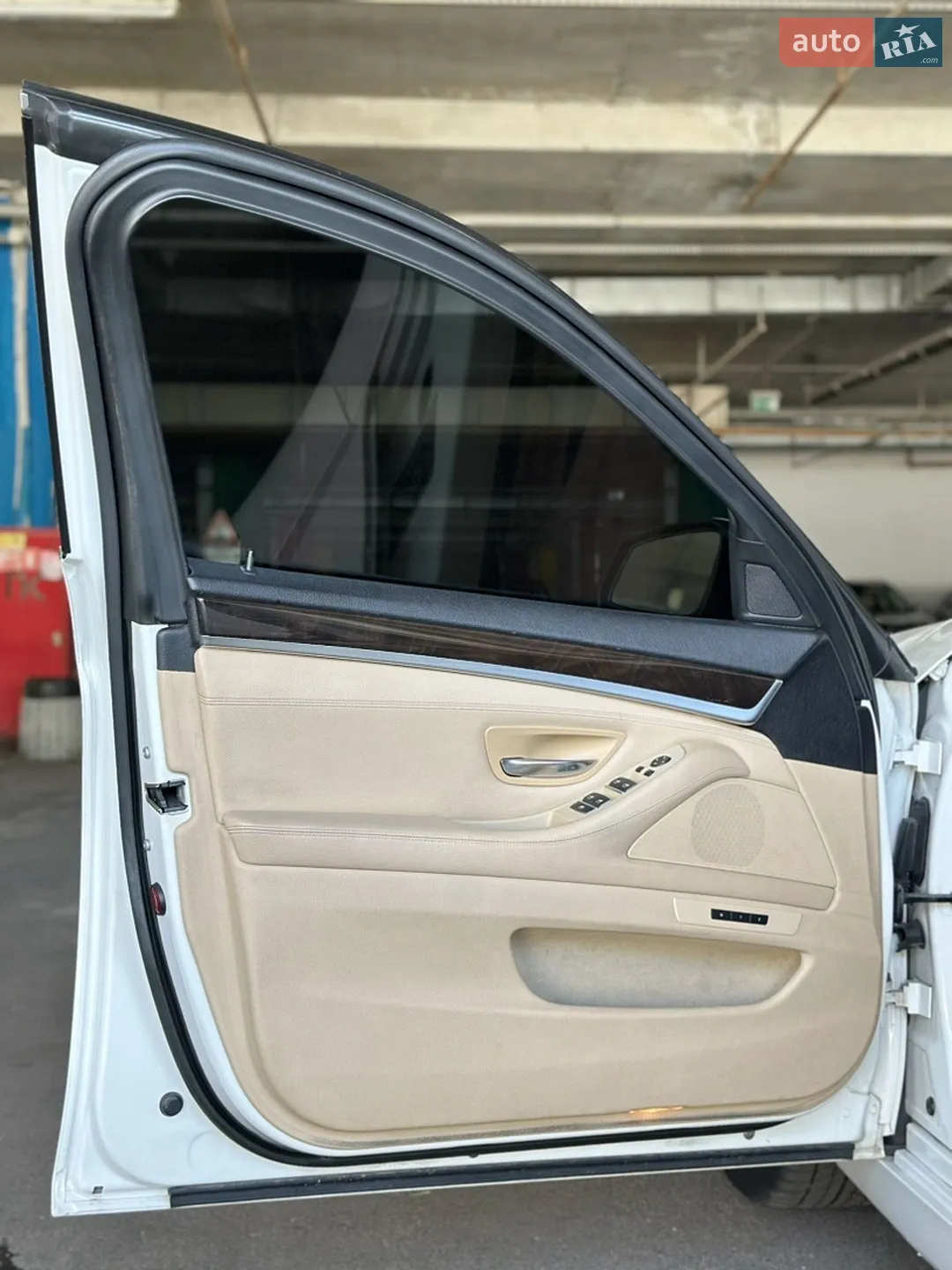 2012 BMW 5er - мініатюра 33
