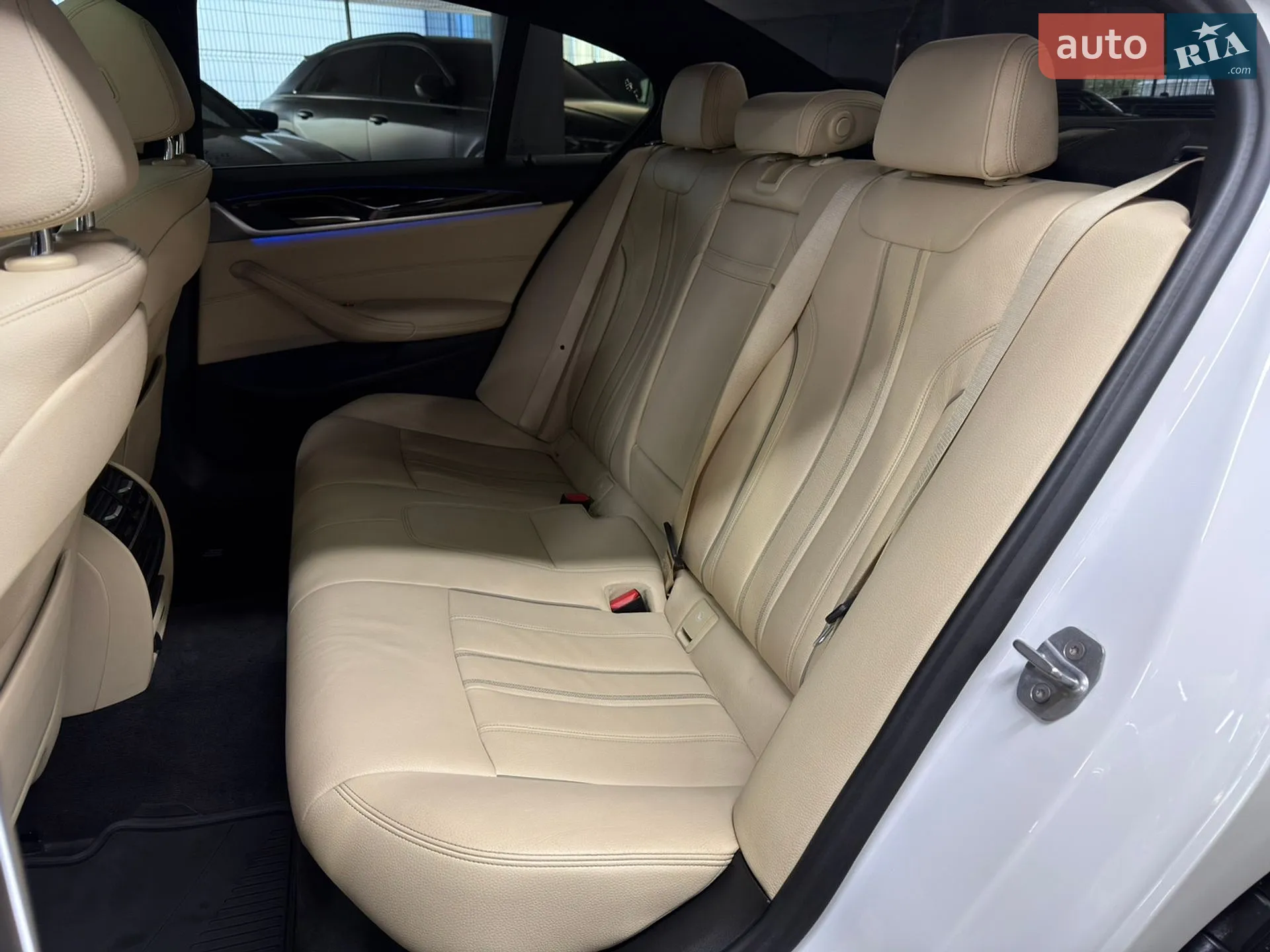 2019 BMW 5er - мініатюра 3