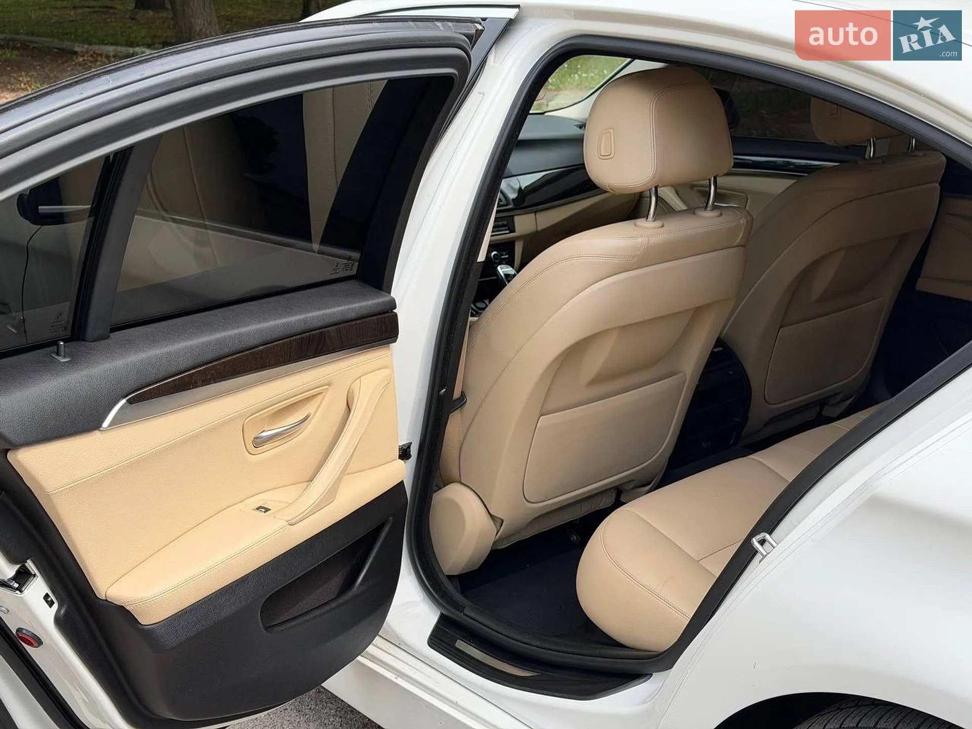 2016 BMW 5er - мініатюра 14