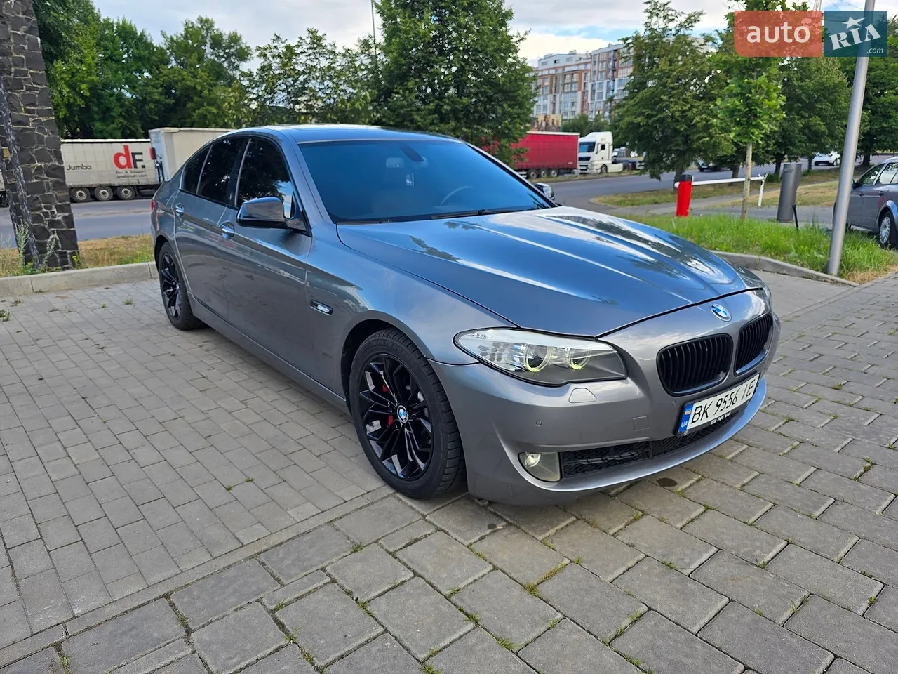 2011 BMW 5er - мініатюра 12