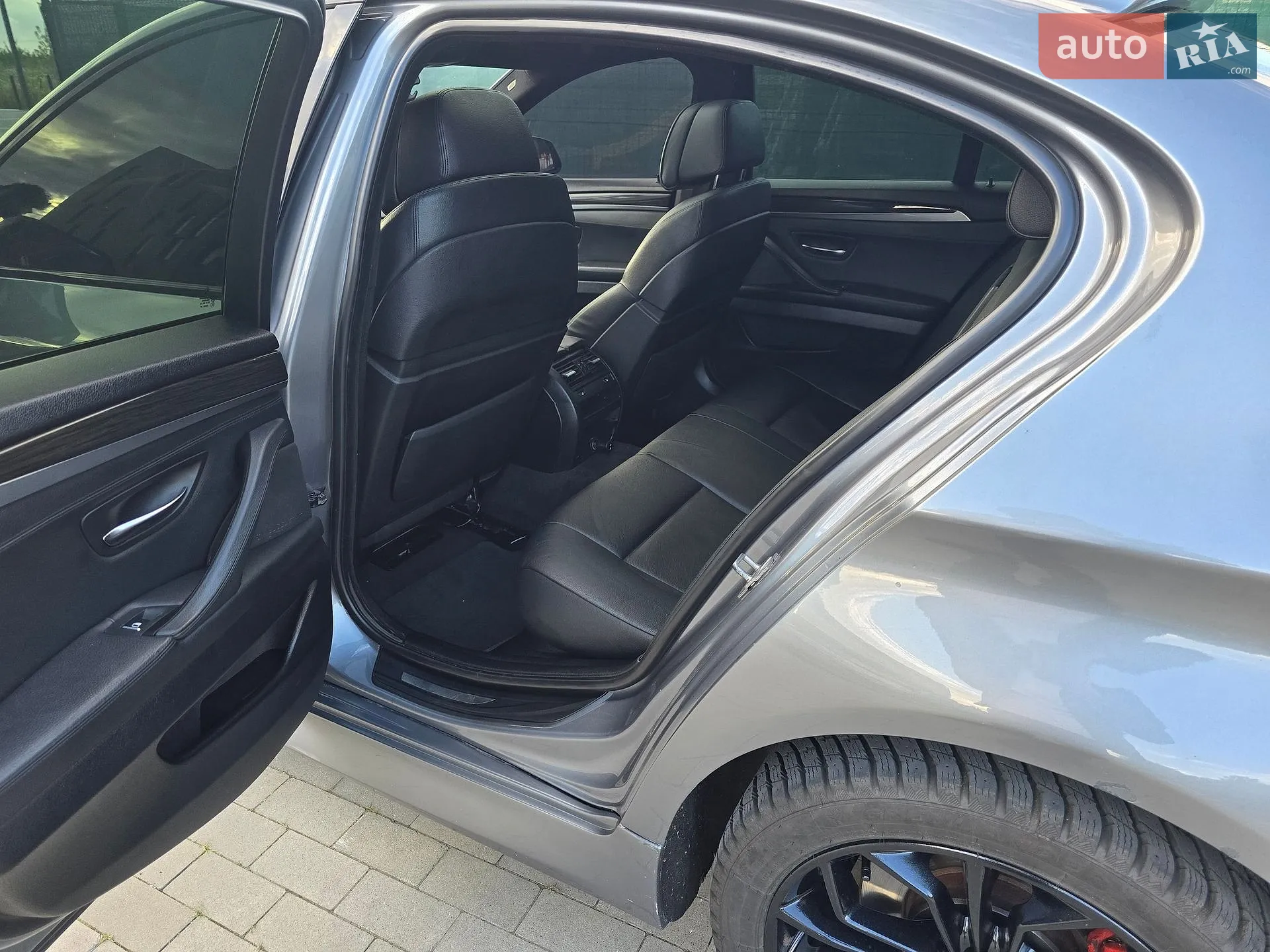 2010 BMW 5er - мініатюра 35