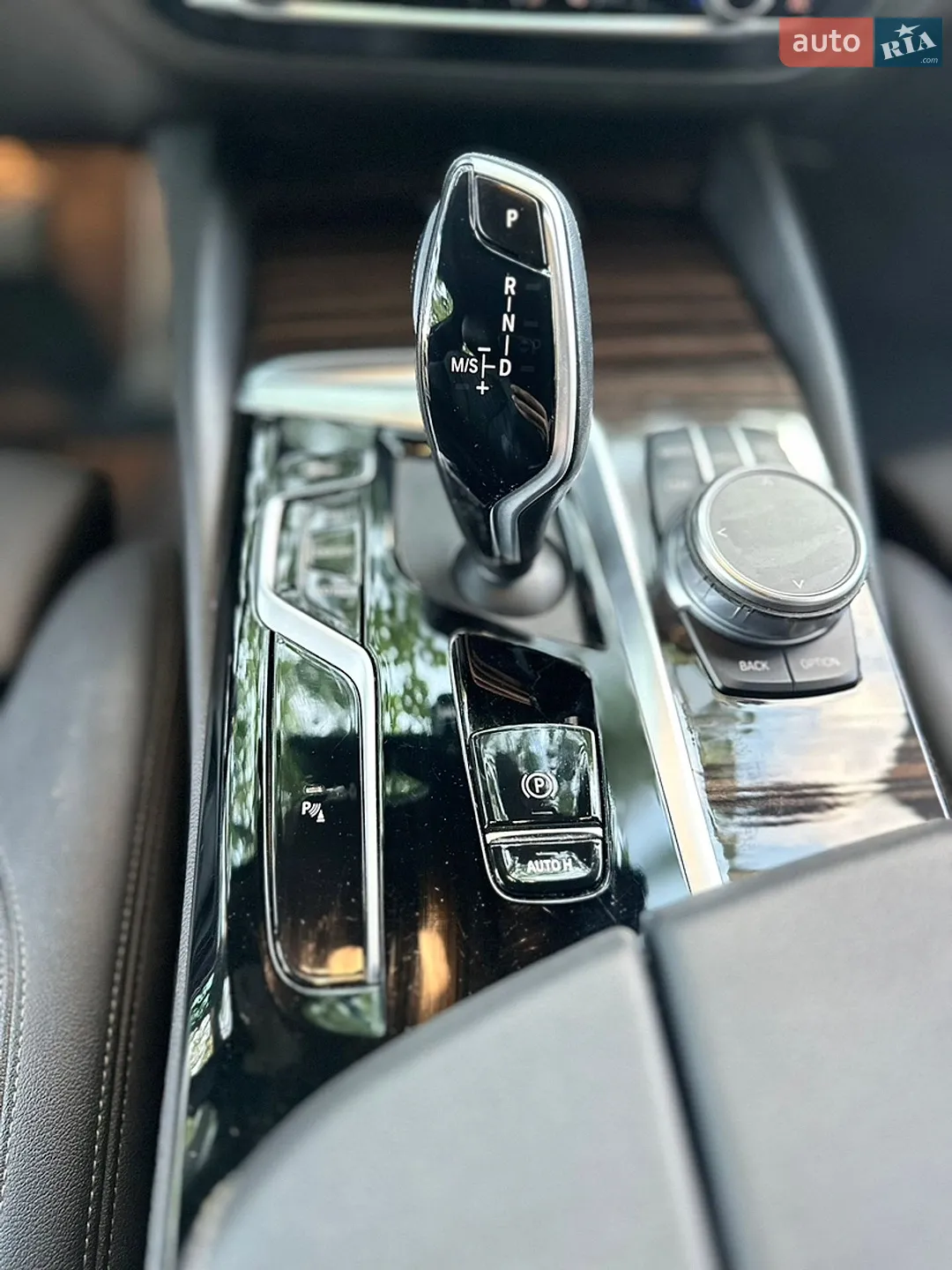2020 BMW 5er - мініатюра 18