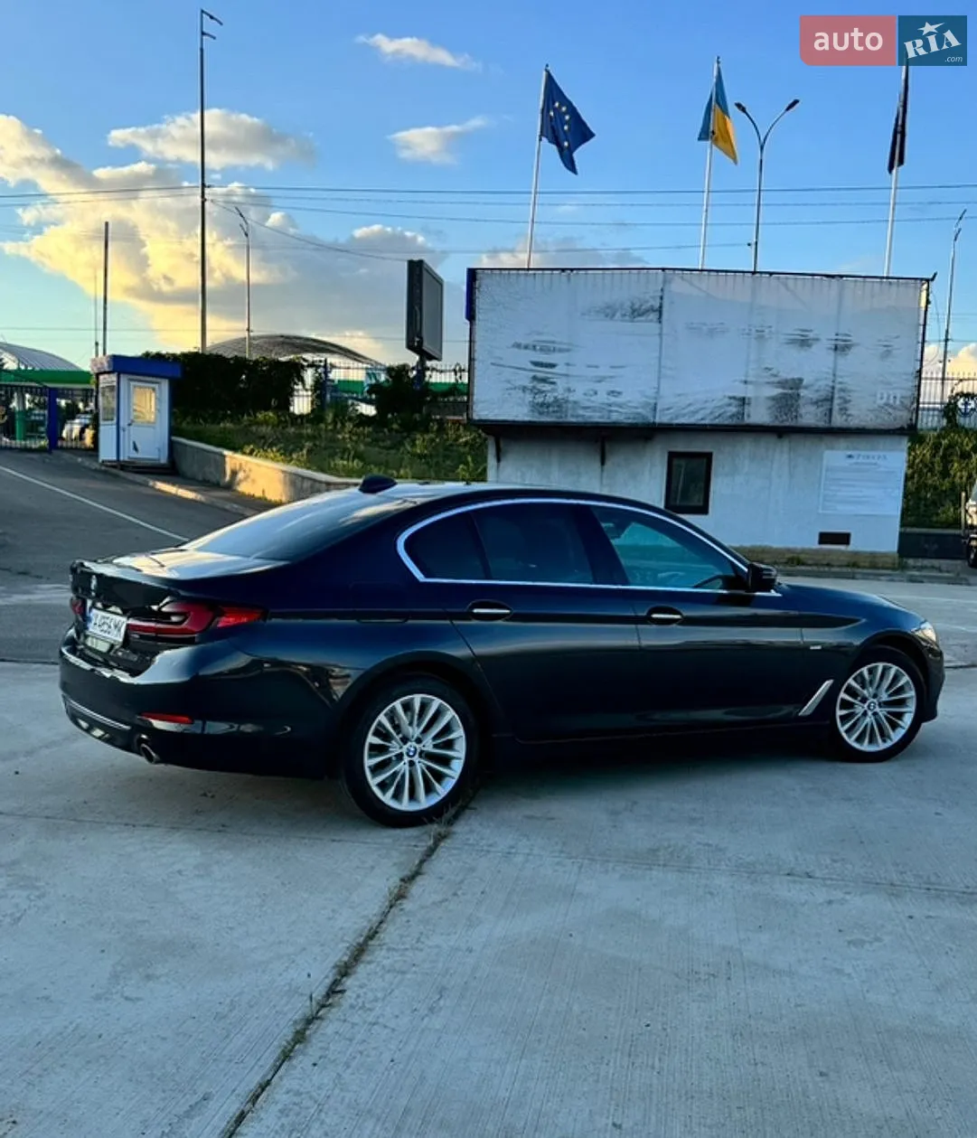 2017 BMW 5er - мініатюра 12