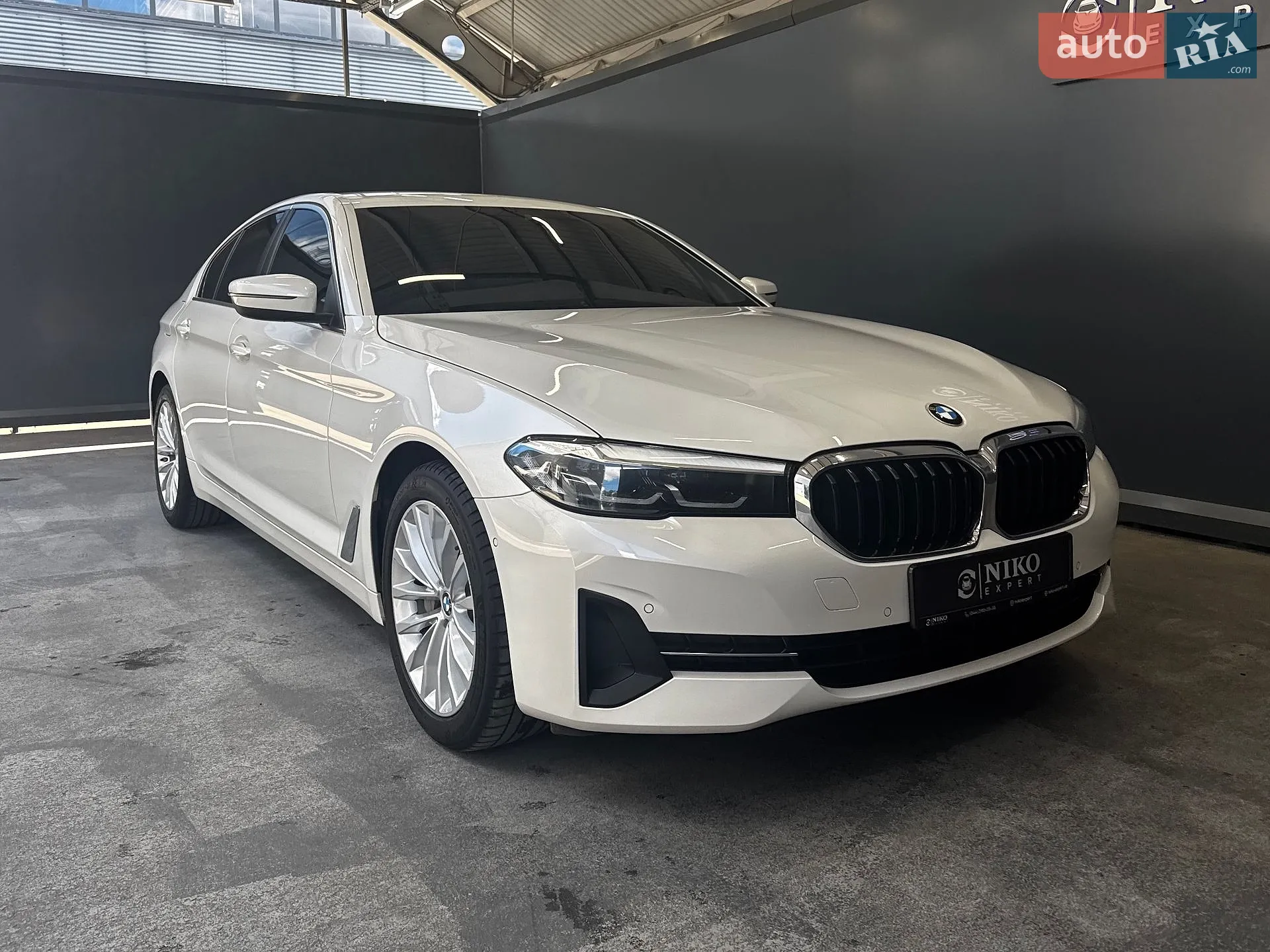 2021 BMW 5er - мініатюра 18