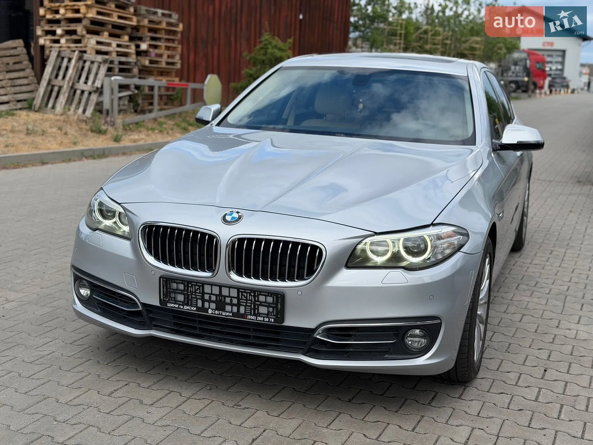 2015 BMW 5er - мініатюра 17