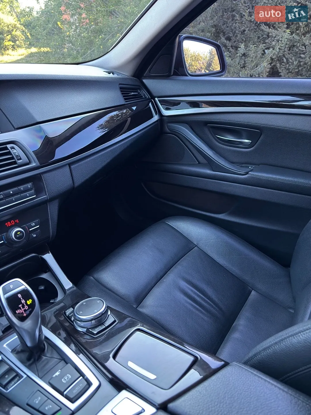 2016 BMW 5er - мініатюра 11