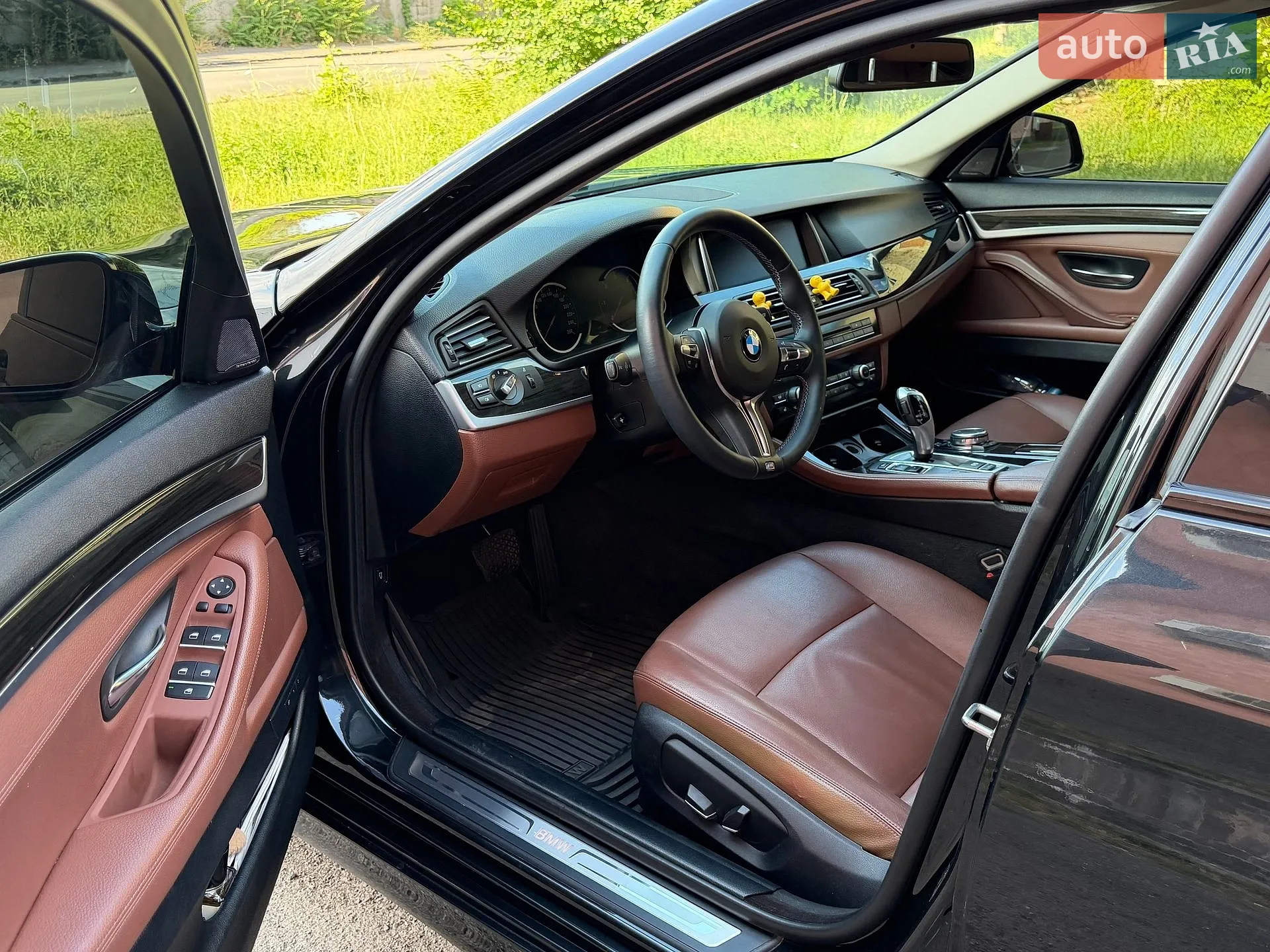 2016 BMW 5er - мініатюра 11